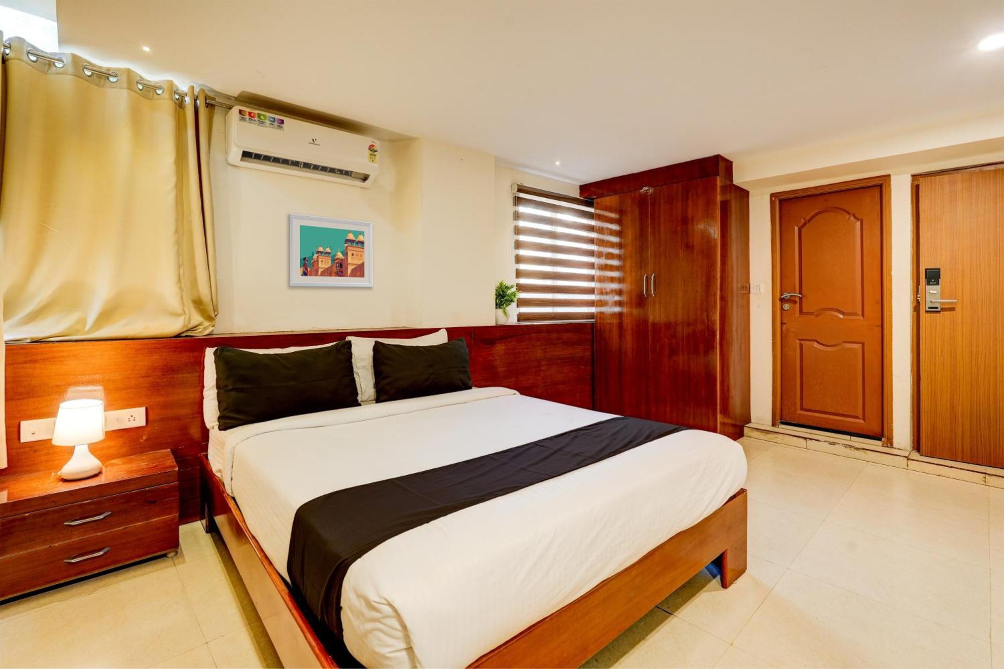 Hotel O V3r Residency Bangalore