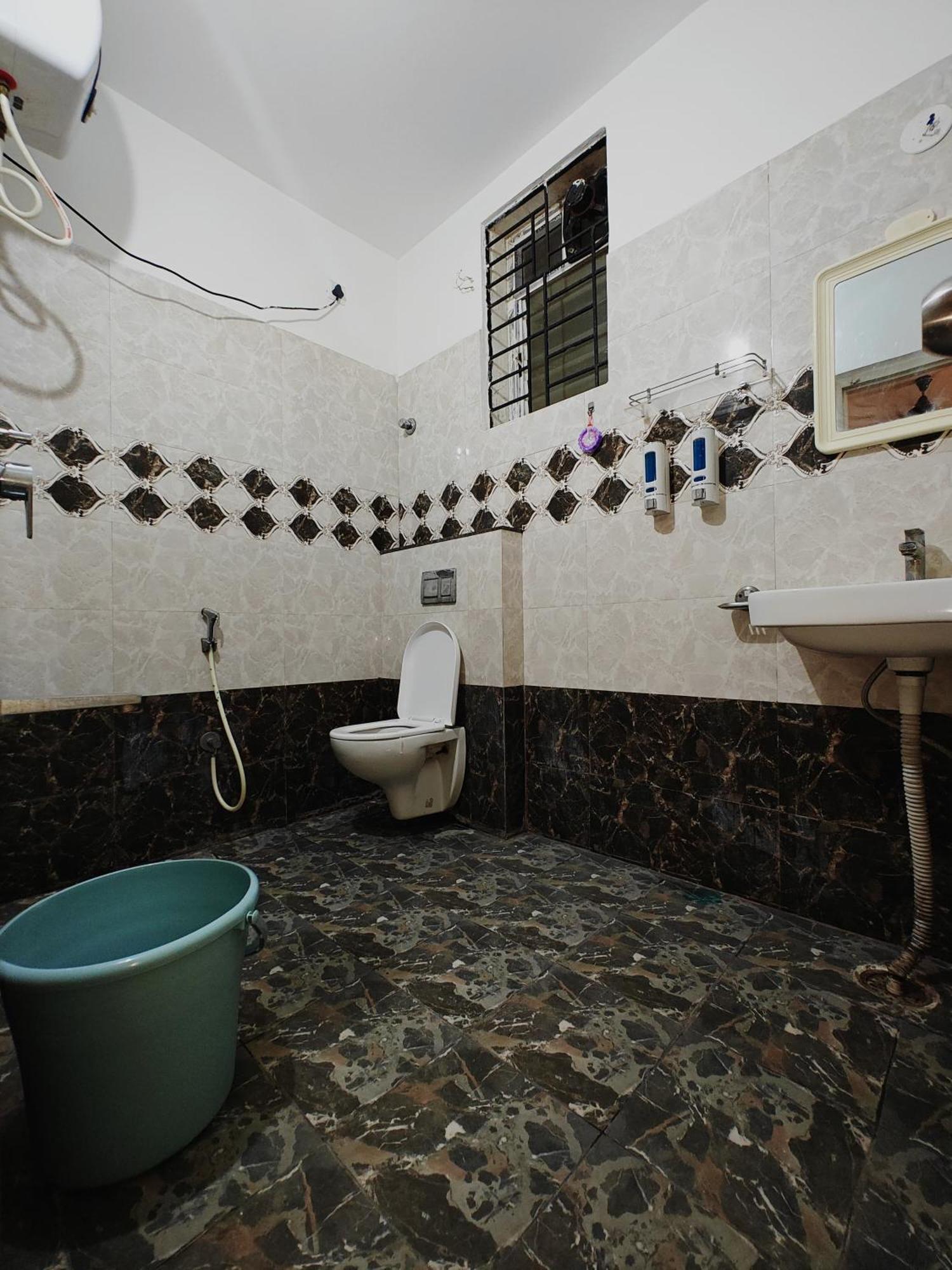Homely Haven Cozy 2bhk Hsr Koramangala