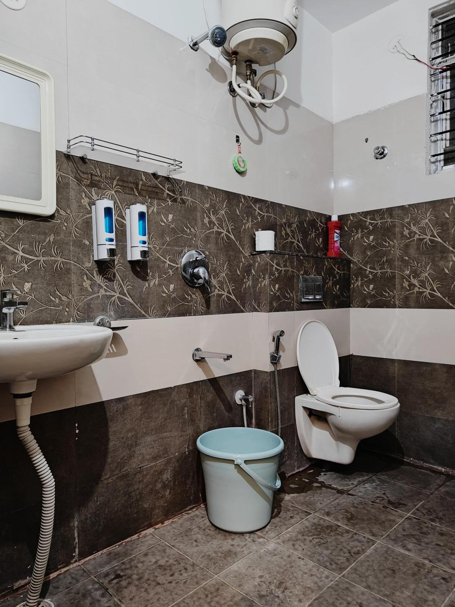 Homely Haven Cozy 2bhk Hsr Koramangala Apartment