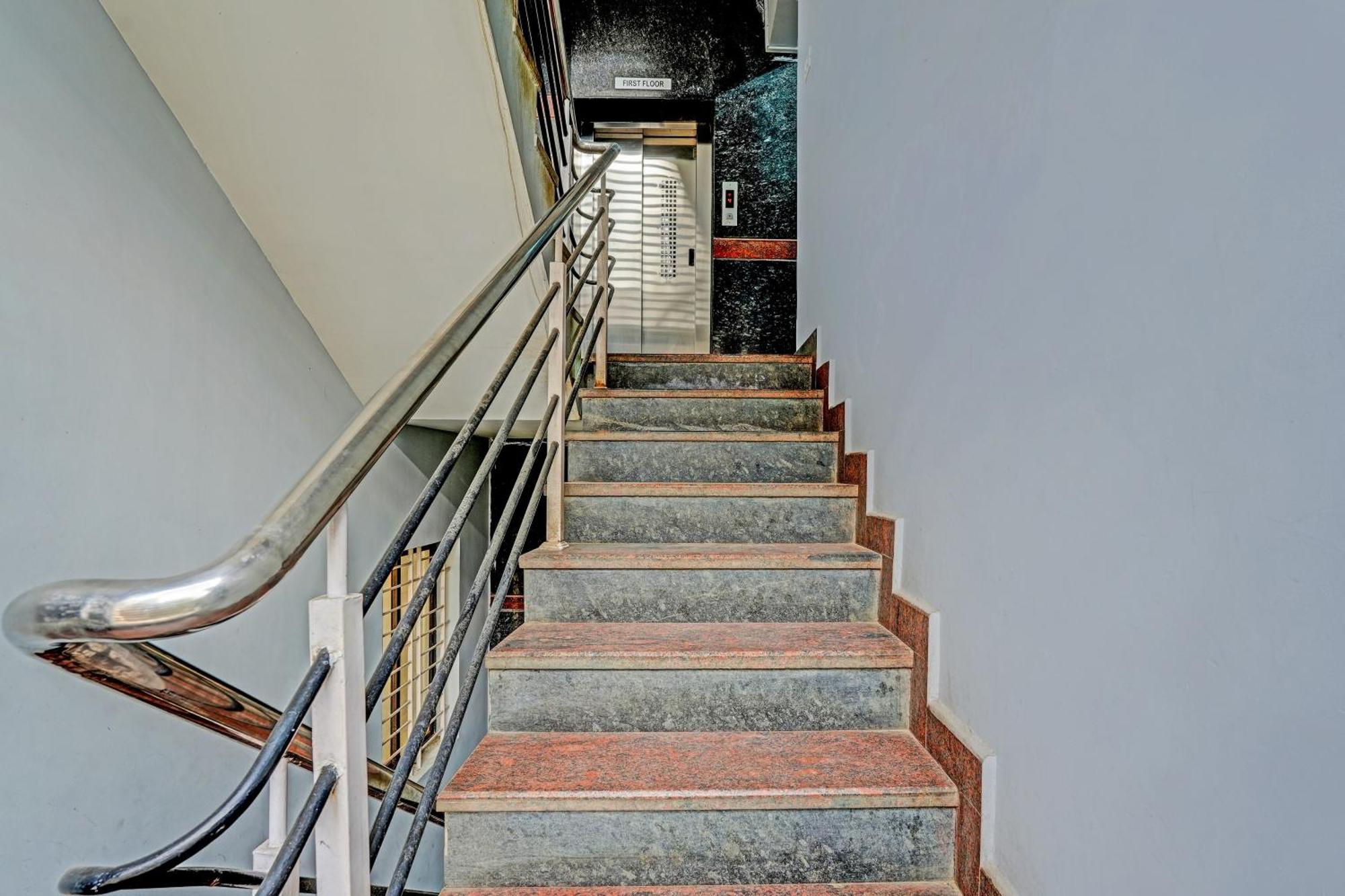 O Skylark Service 3* Bangalore