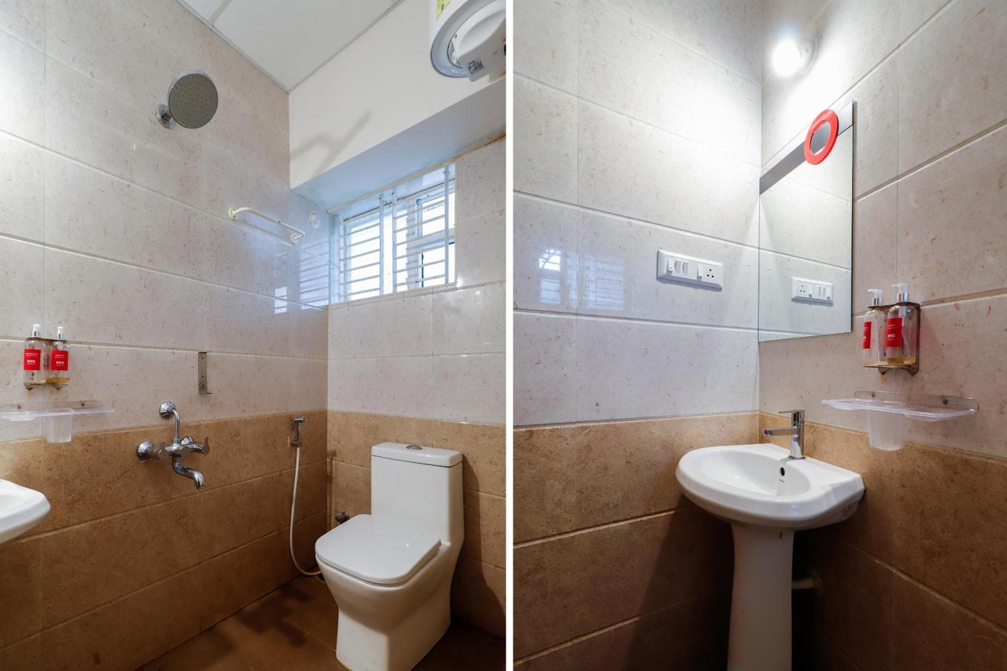 Gn Collection O Near Rajajinagar Industrial Estate 3*