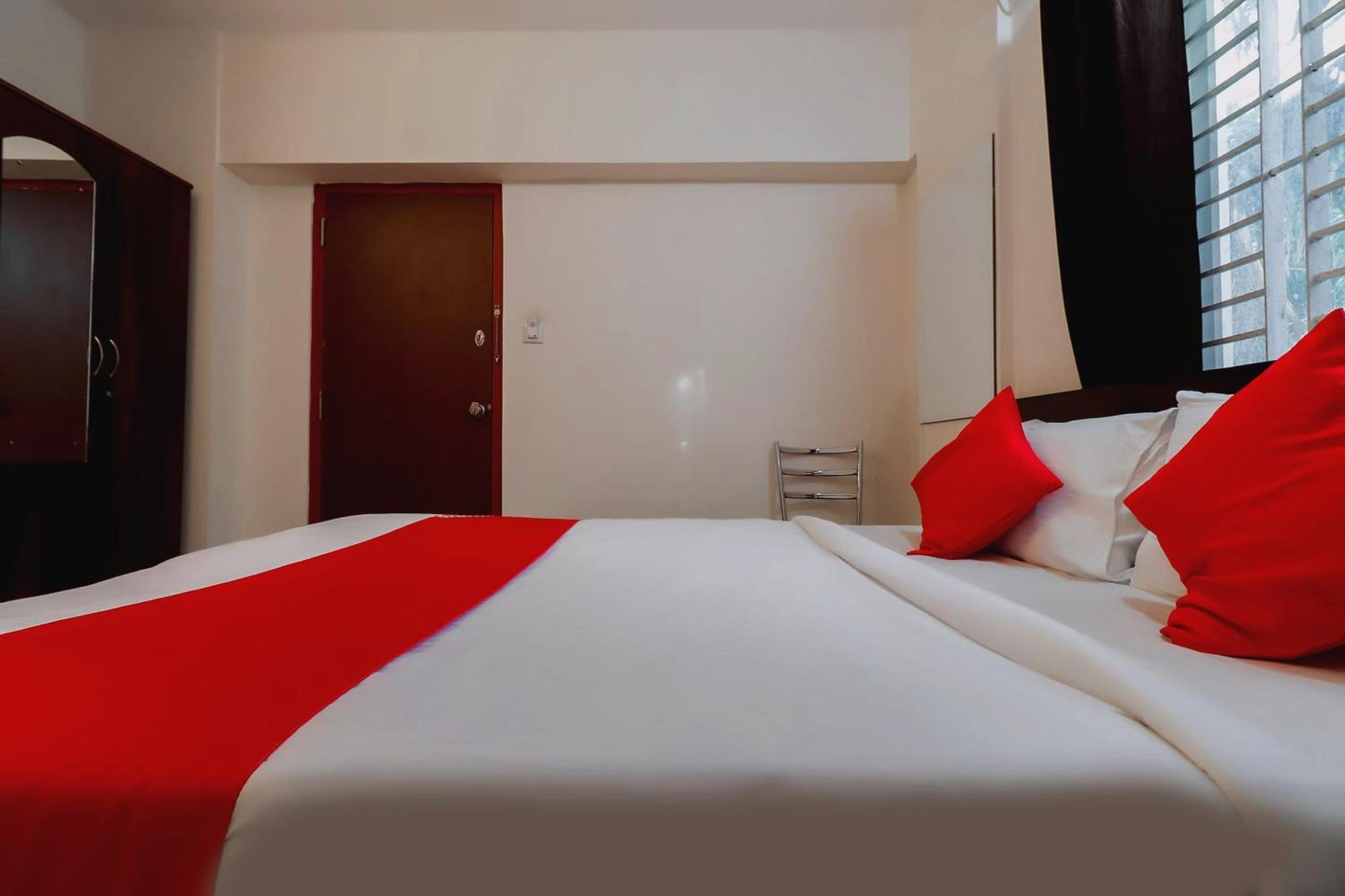 Gn Collection O Near Rajajinagar Industrial Estate Hotel