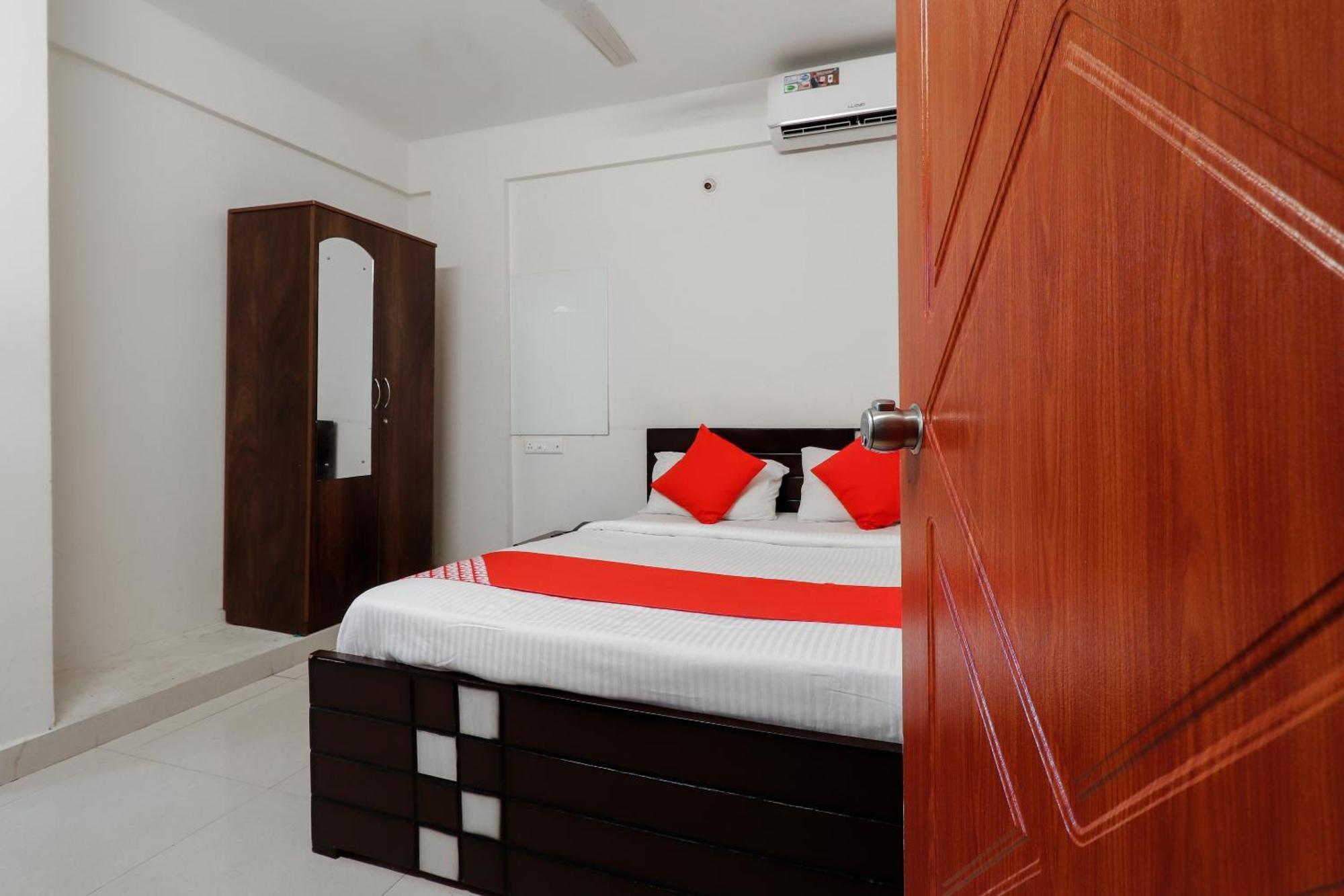 Gn Collection O Near Rajajinagar Industrial Estate Bangalore