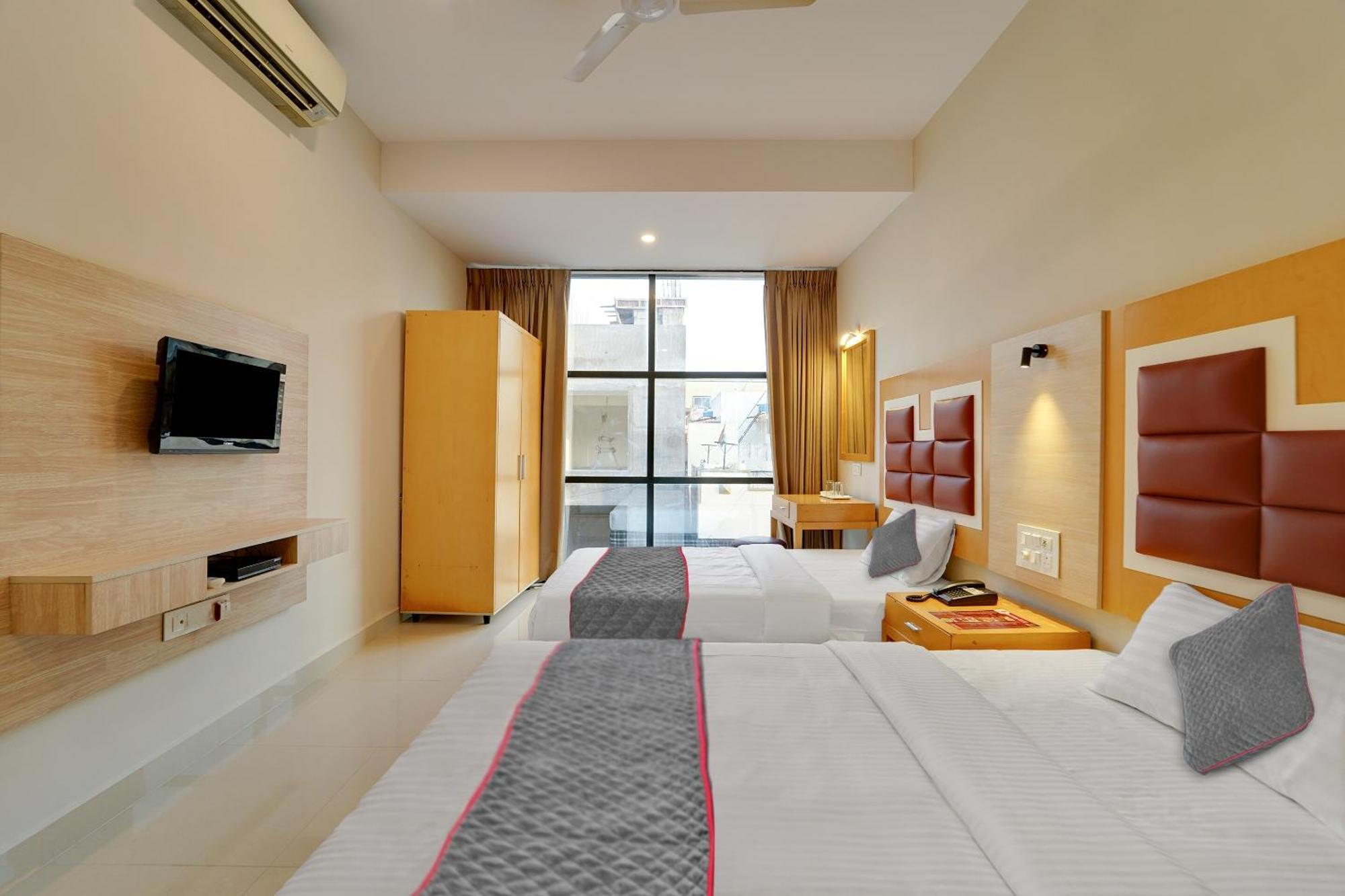Hotel Super Townhouse Davis Let