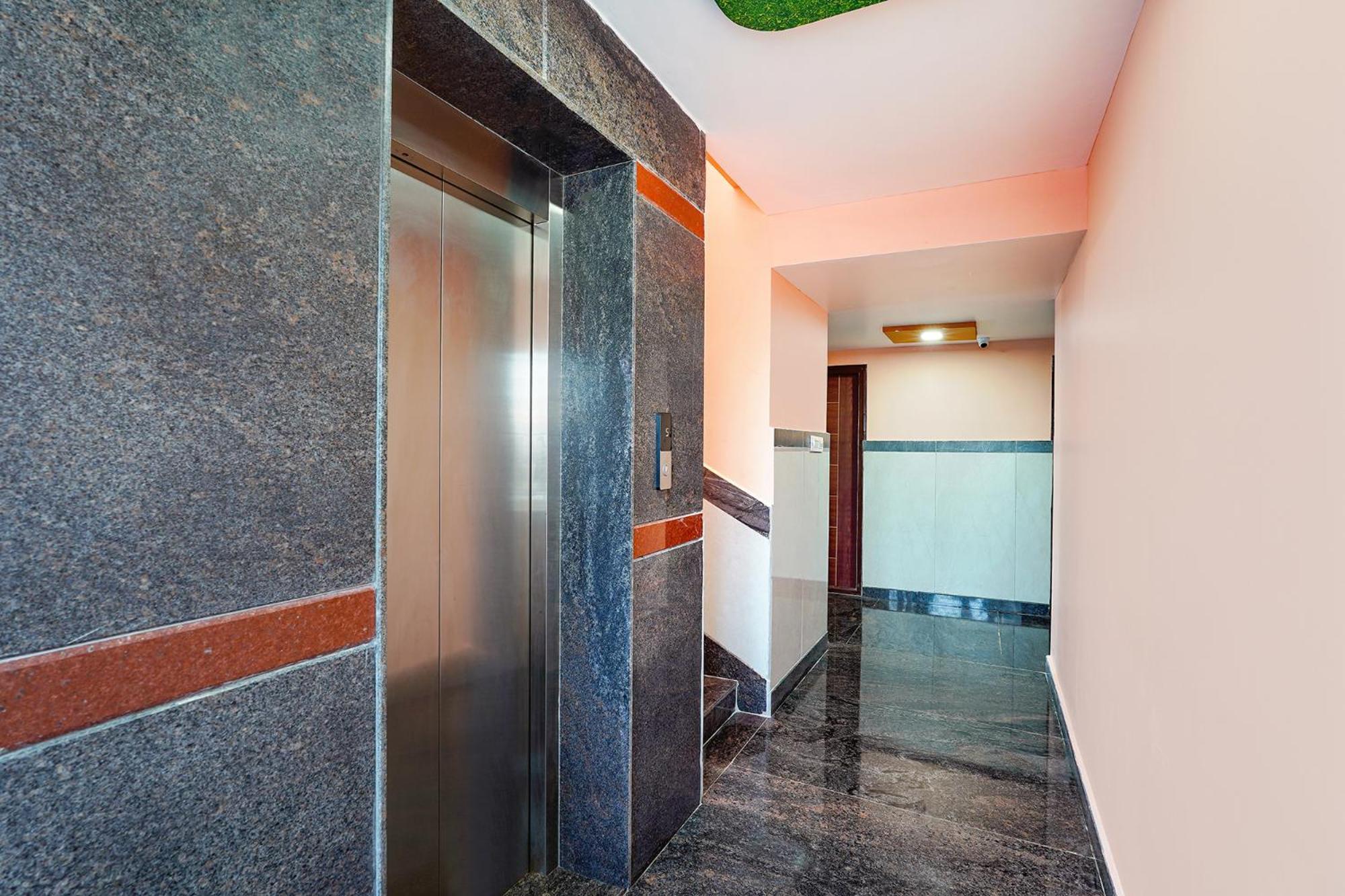 Fabhotel Galaxy Heights