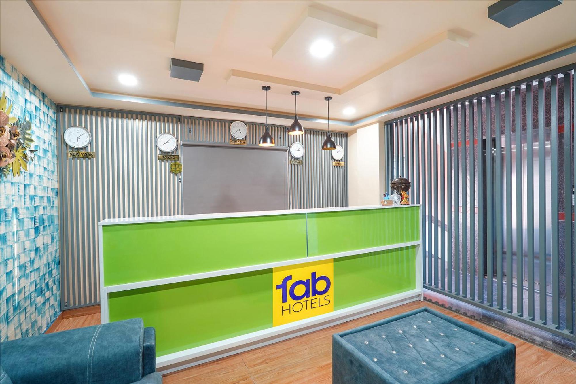 Hotel Fabhotel Galaxy Heights 3*
