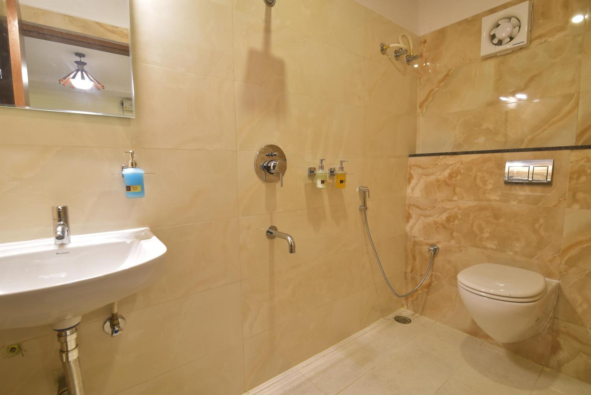 Address 24 Lodge Bangalore