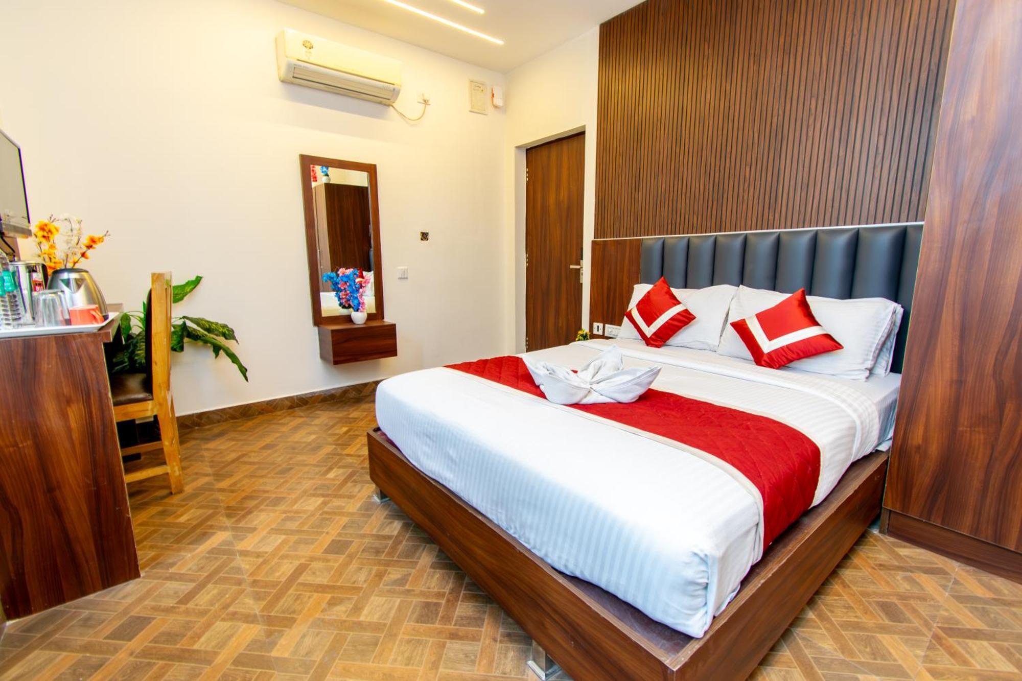 Hotel Octave Emerald By Rb Group
