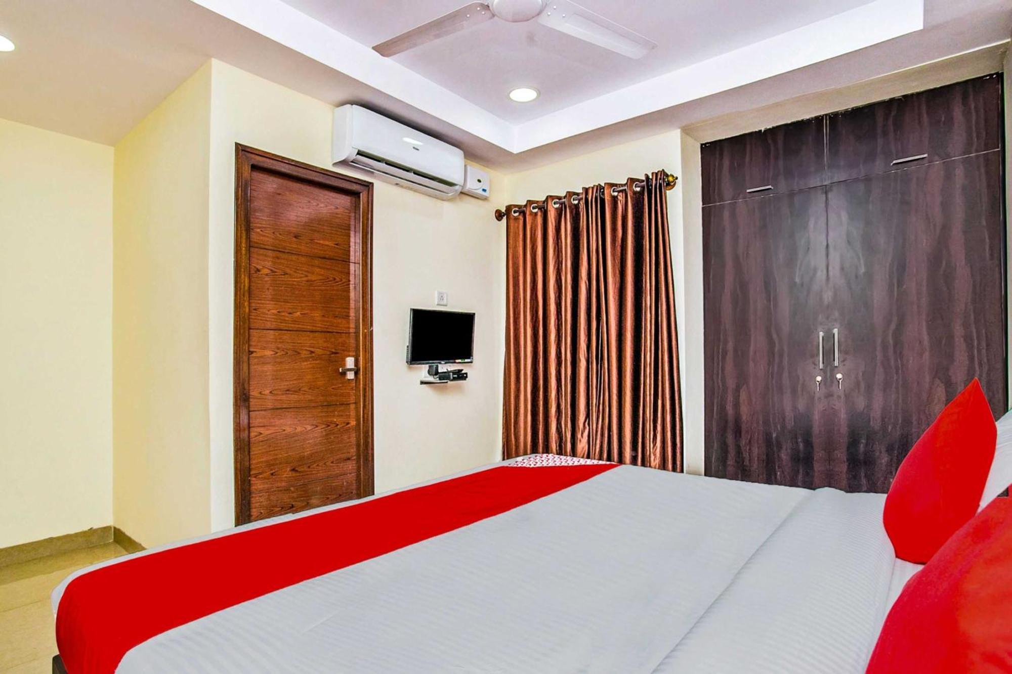 O Amster Hotel