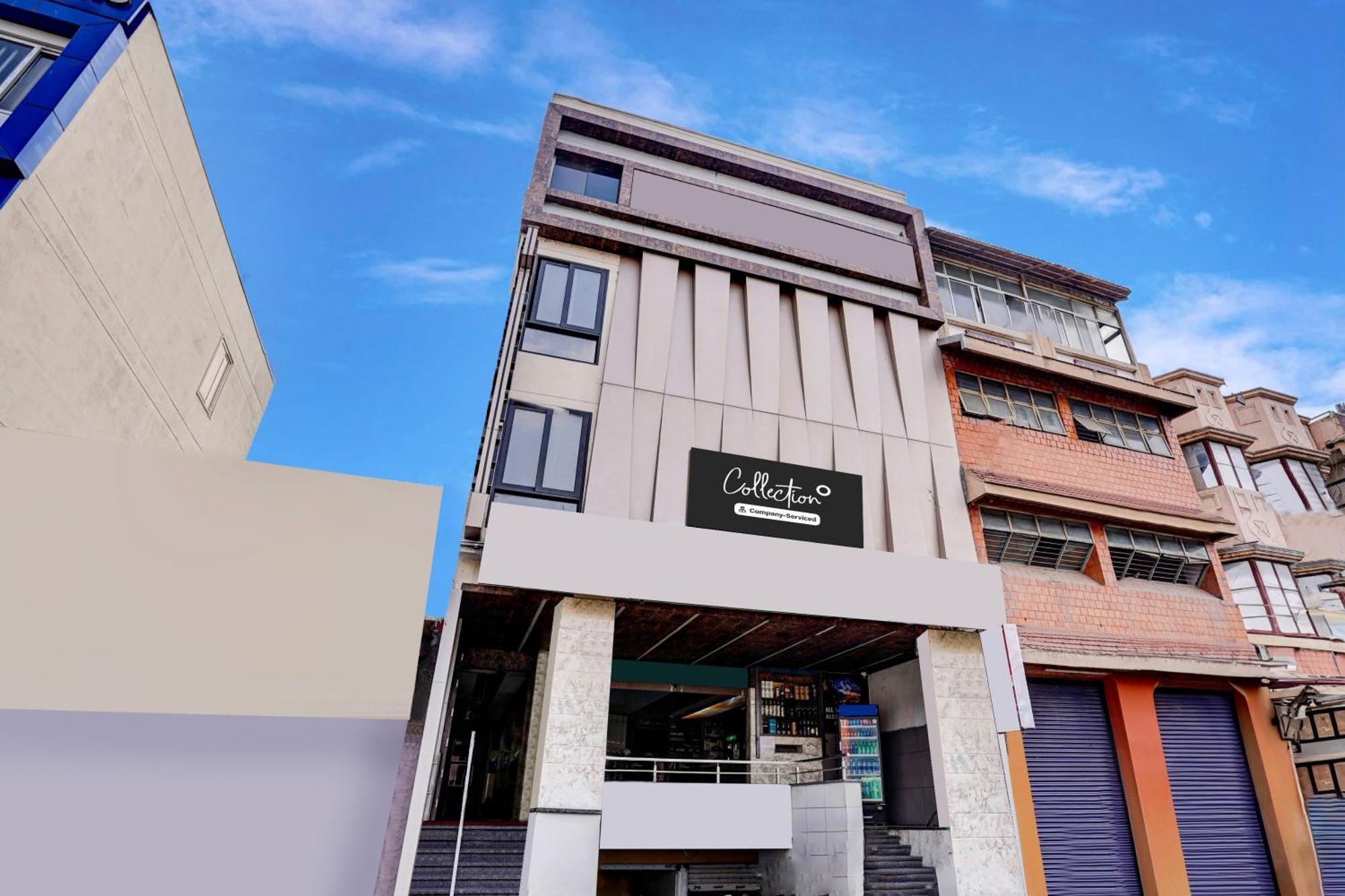 Hotel Super Collection O Metro Park Opposite Kalasipalya Bus Stand Bangalore