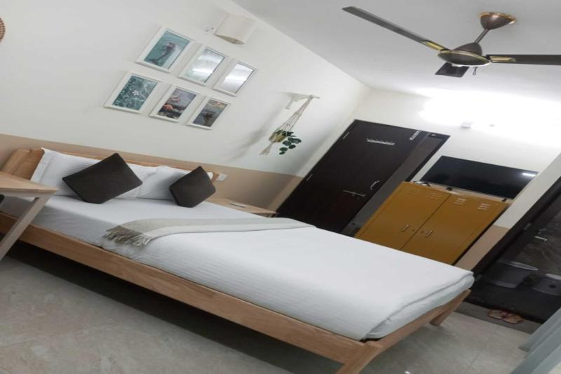 Tipiverse 144 Hotel *