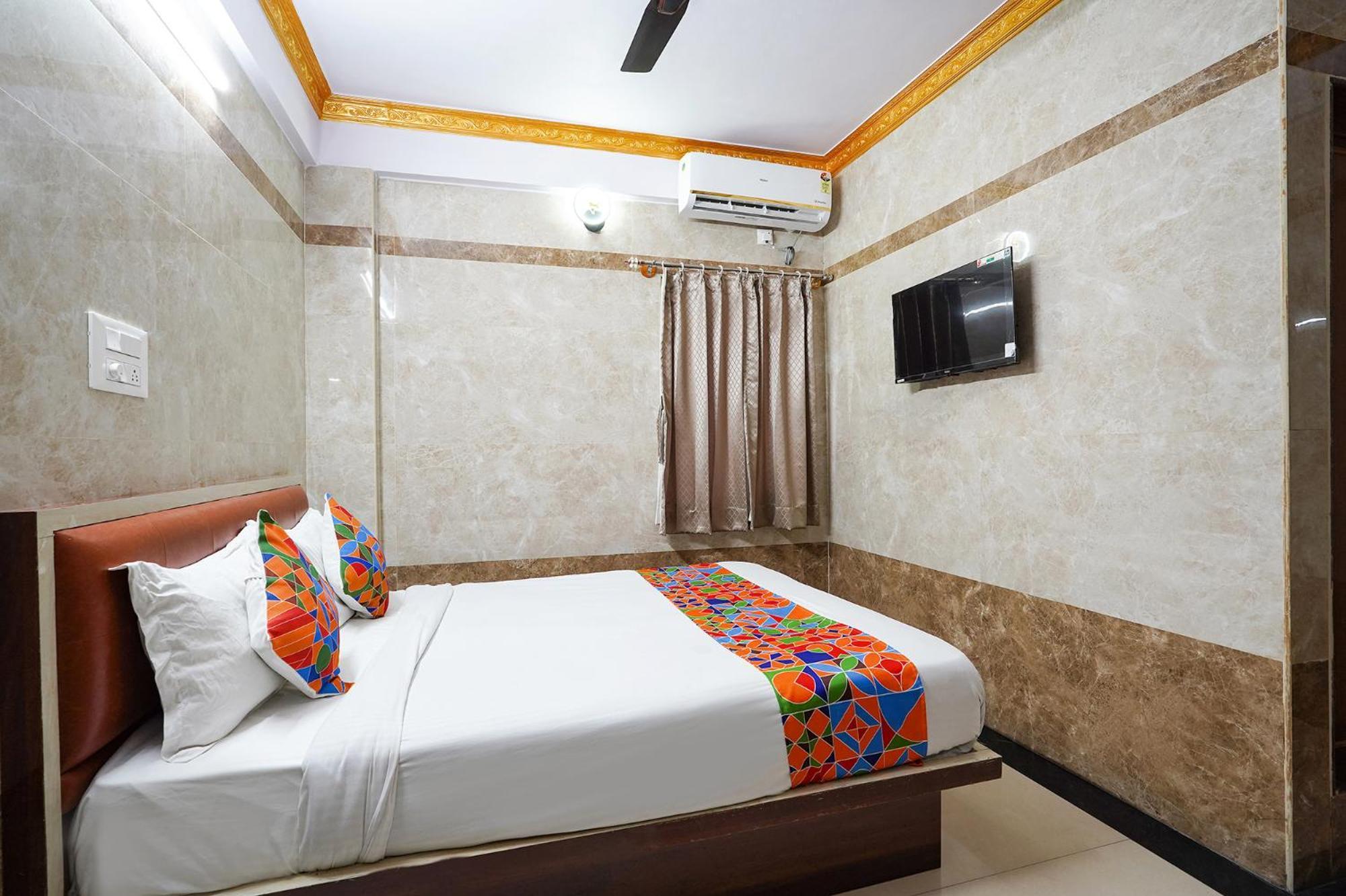 Fabhotel Sn Residency - Chord Road 3*