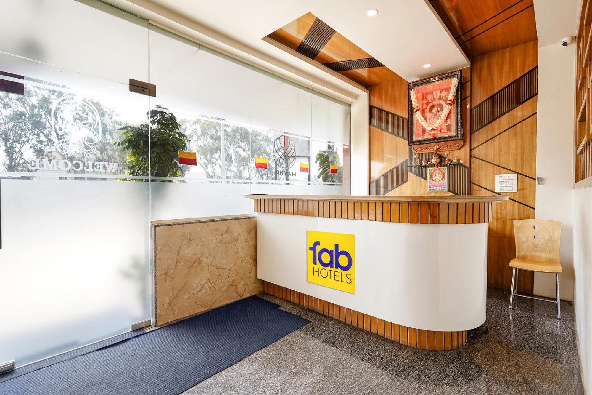 Hotel Fabhotel Prime Mayuri Residency
