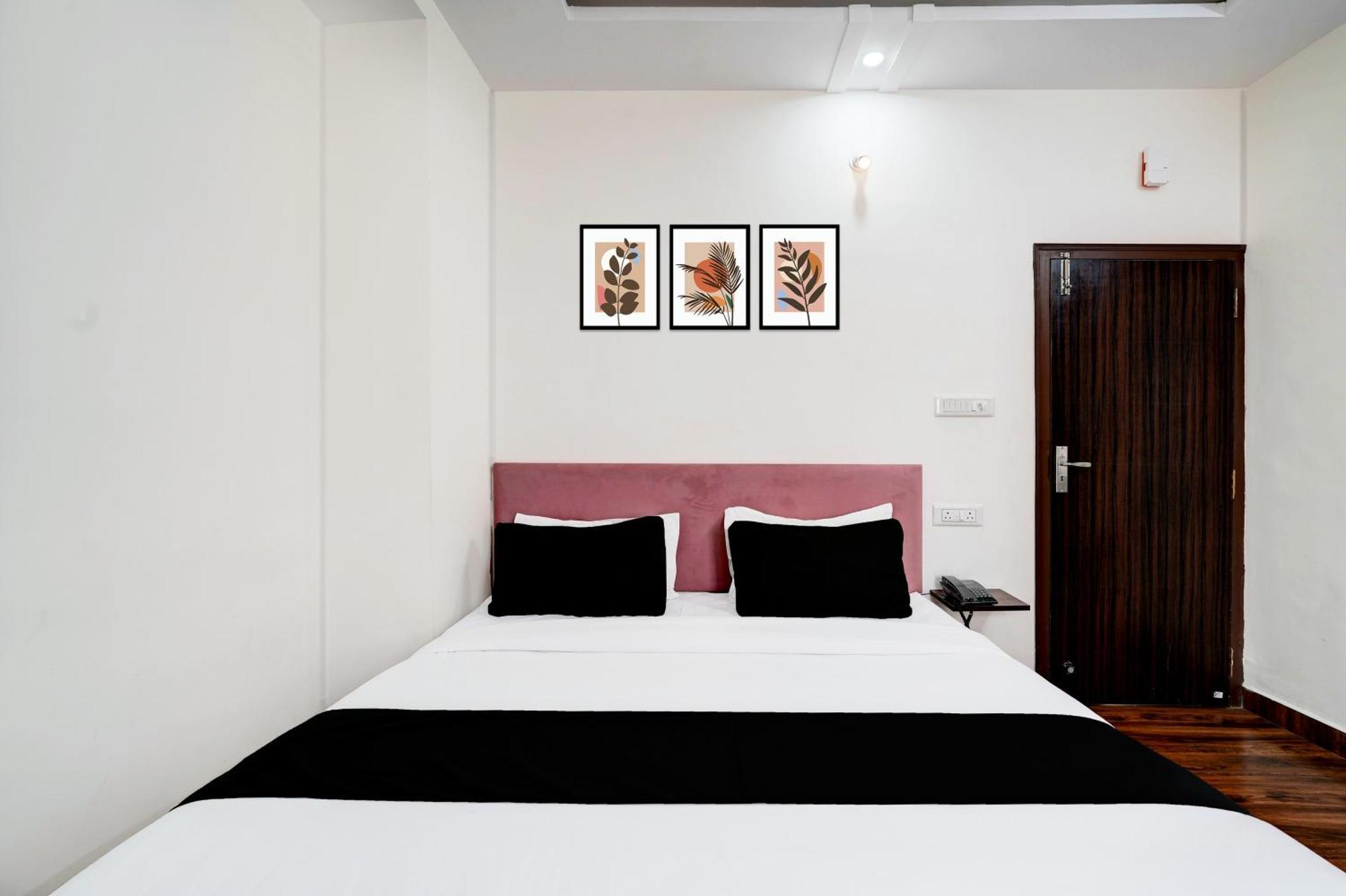 Hotel O Nandi 3*