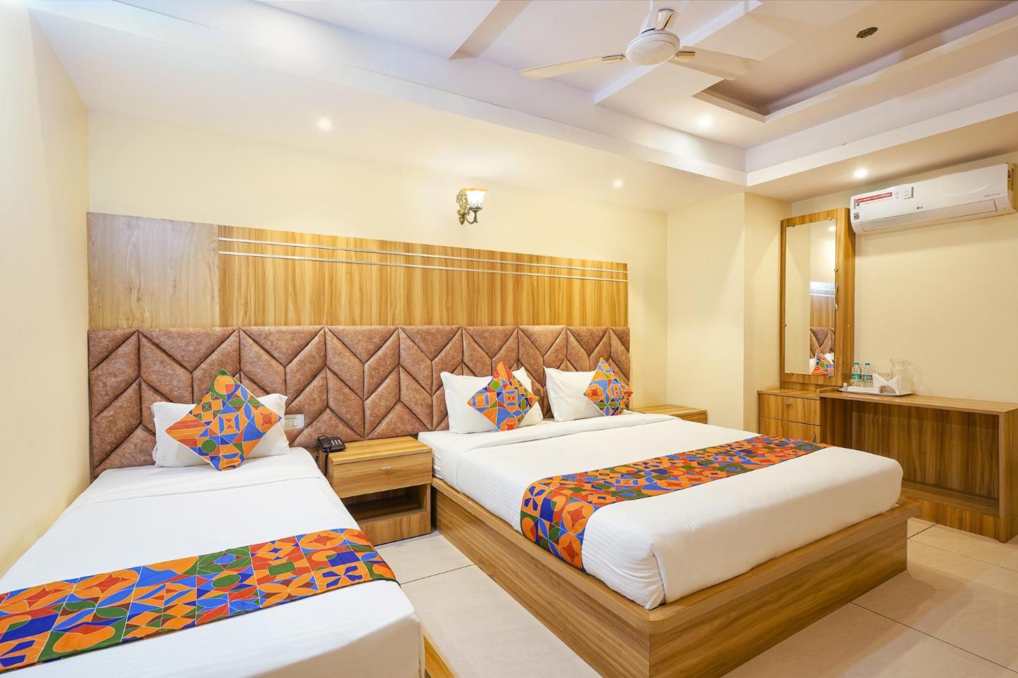 Hotel Open By Olive - Sai Luxury Comforts *