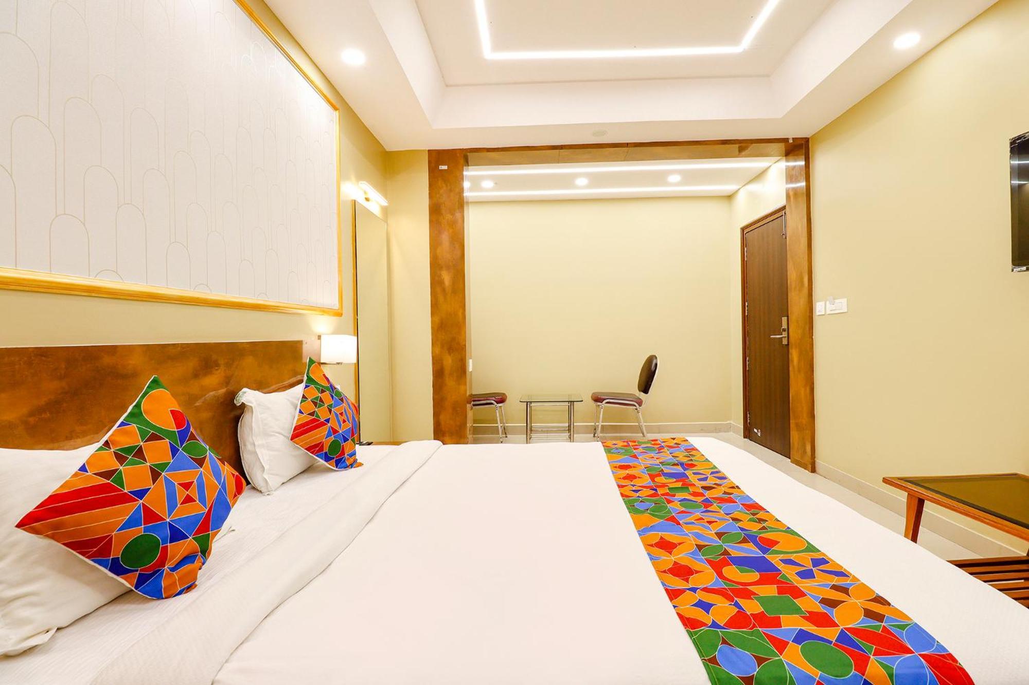 Fabhotel Magaji Comfort