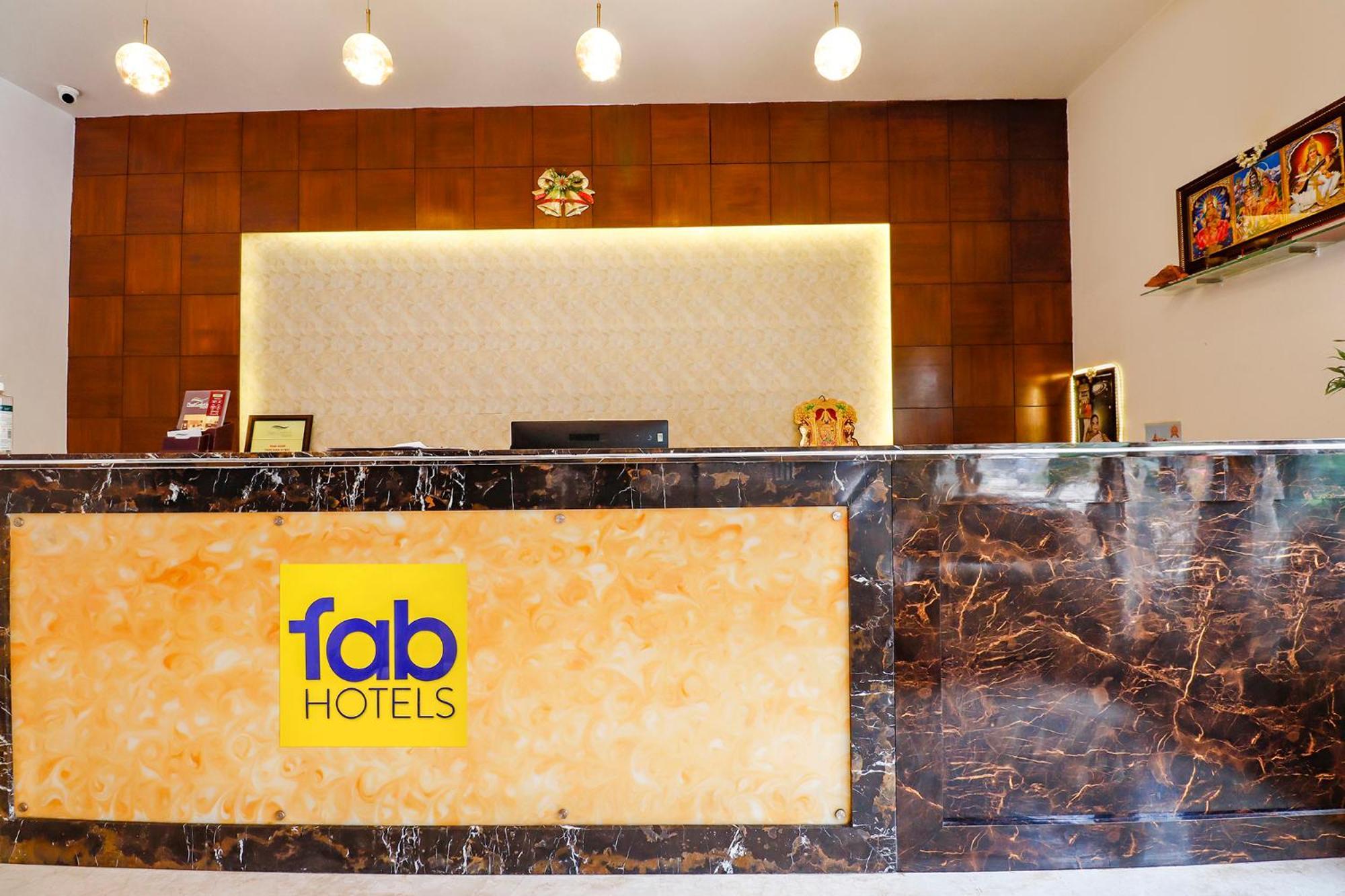 Fabhotel Magaji Comfort Hotel