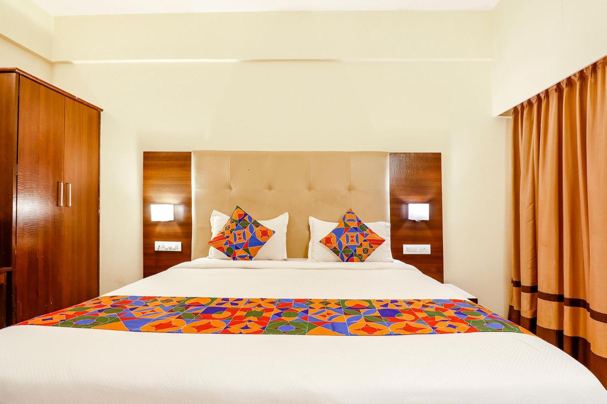 Hotel Fabhotel Magaji Comfort