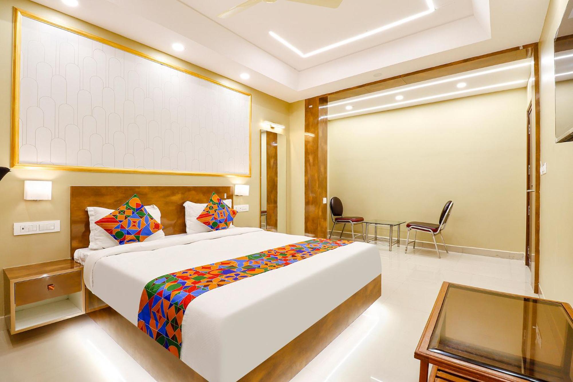 Fabhotel Magaji Comfort Hotel