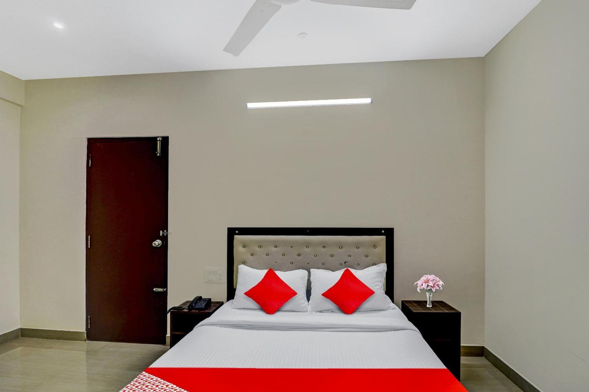 Hotel O Golden Paradise Bangalore