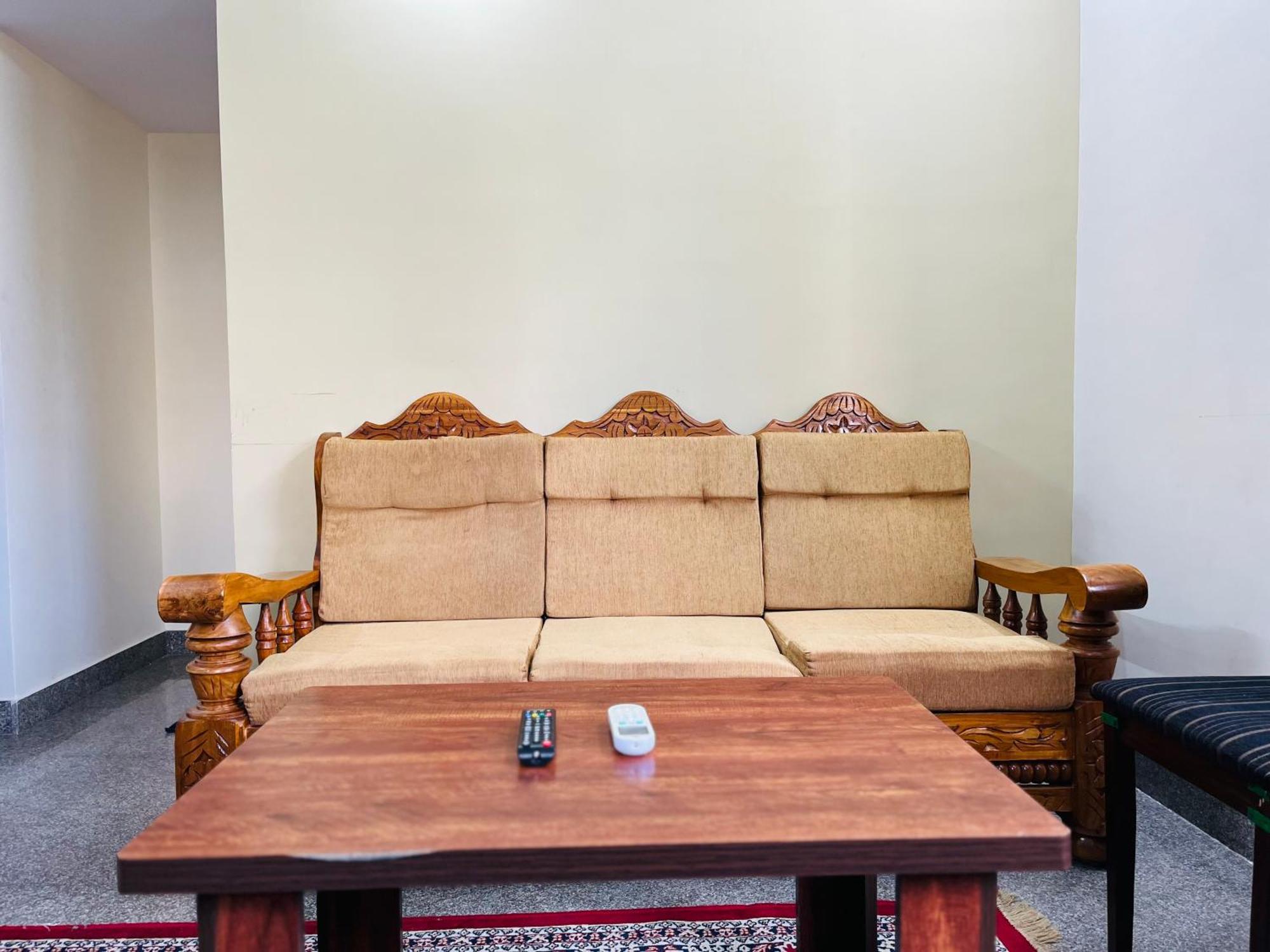 Esha Enclave - Premium Suits Apartamento Bangalore