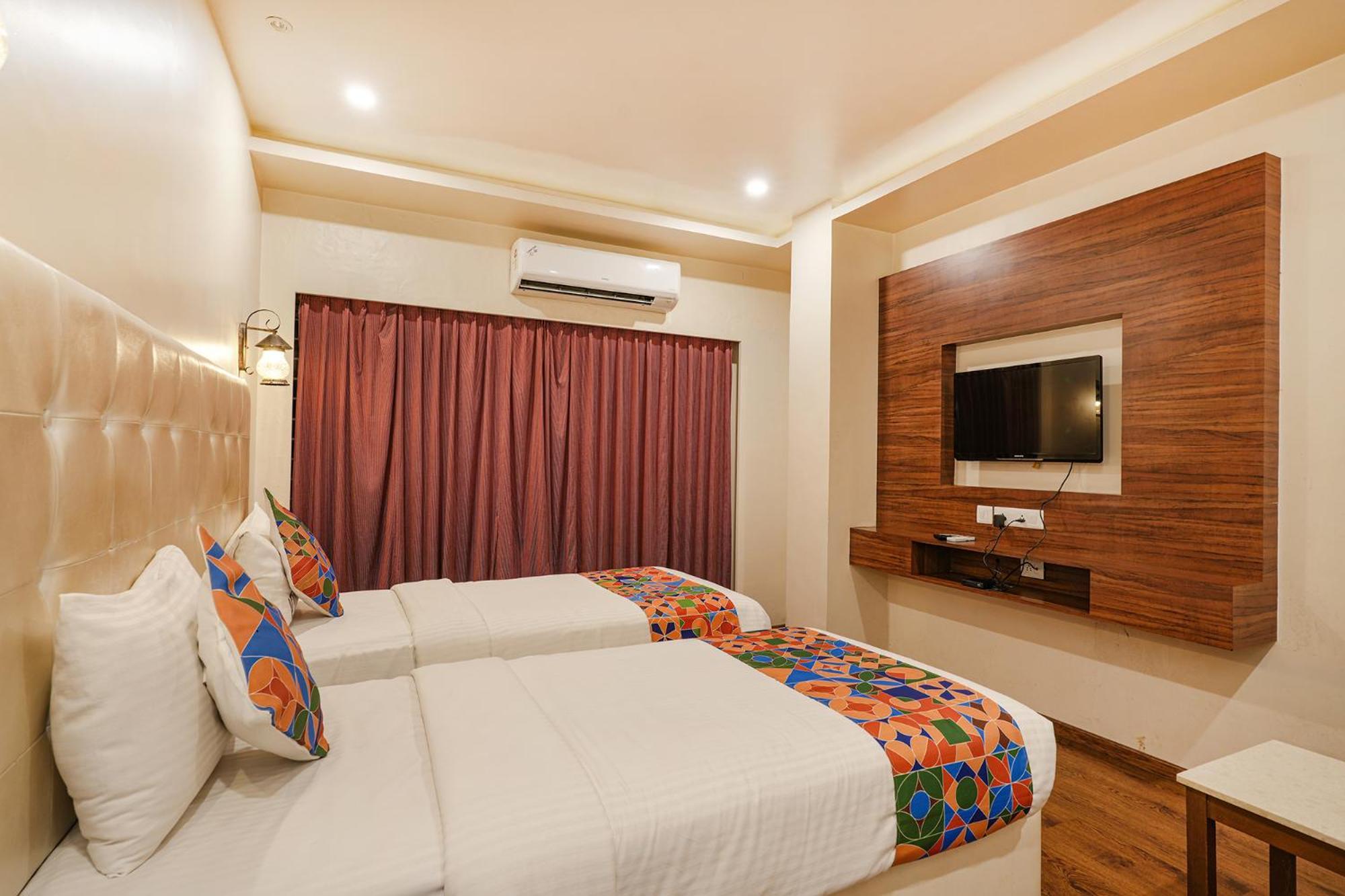 Hotel Fabhotel Prime The Vintage