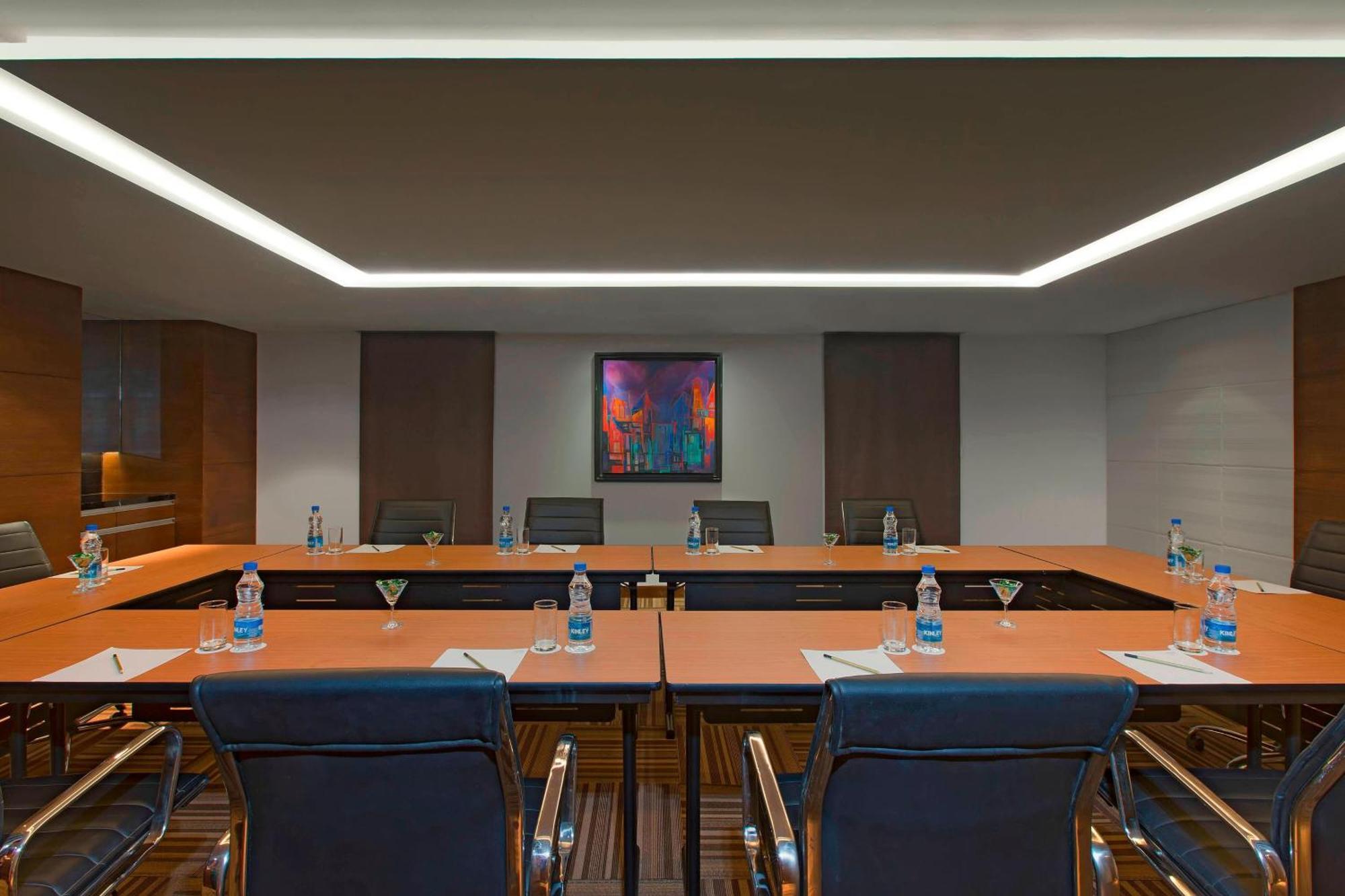 Hotel Four Points By Sheraton Whitefield 4*