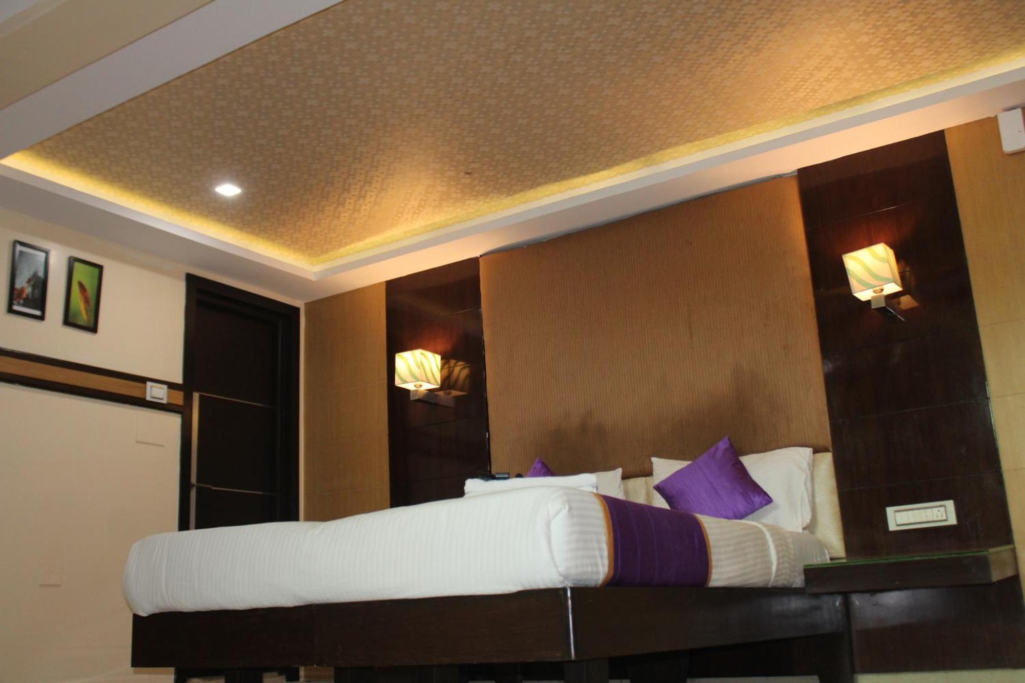 Hotel Vp International