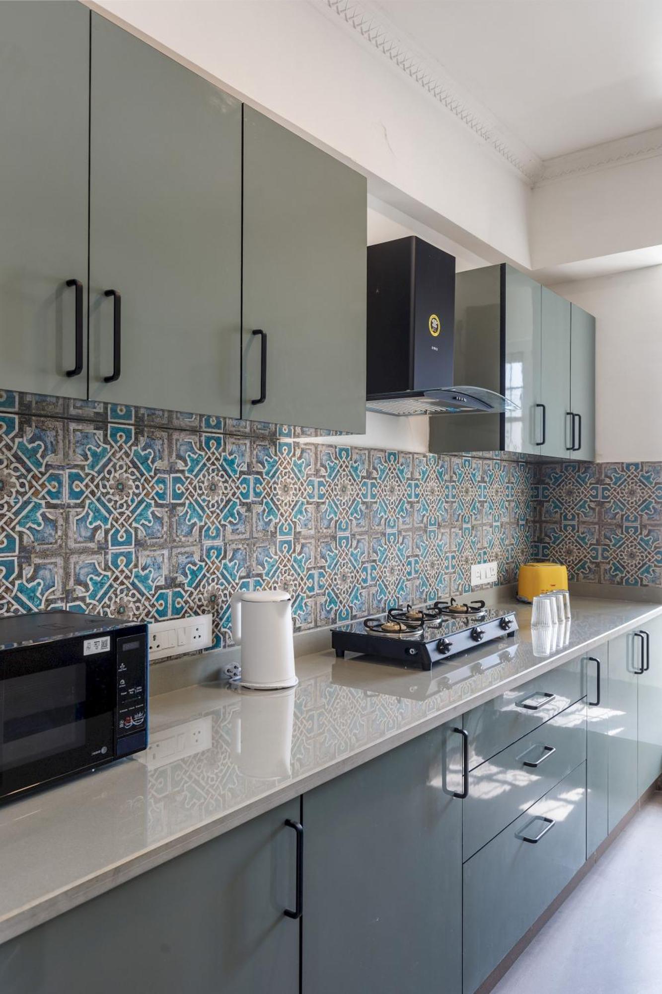 Emerlad 201 Nr Mg Road Housekeeping Apartment *