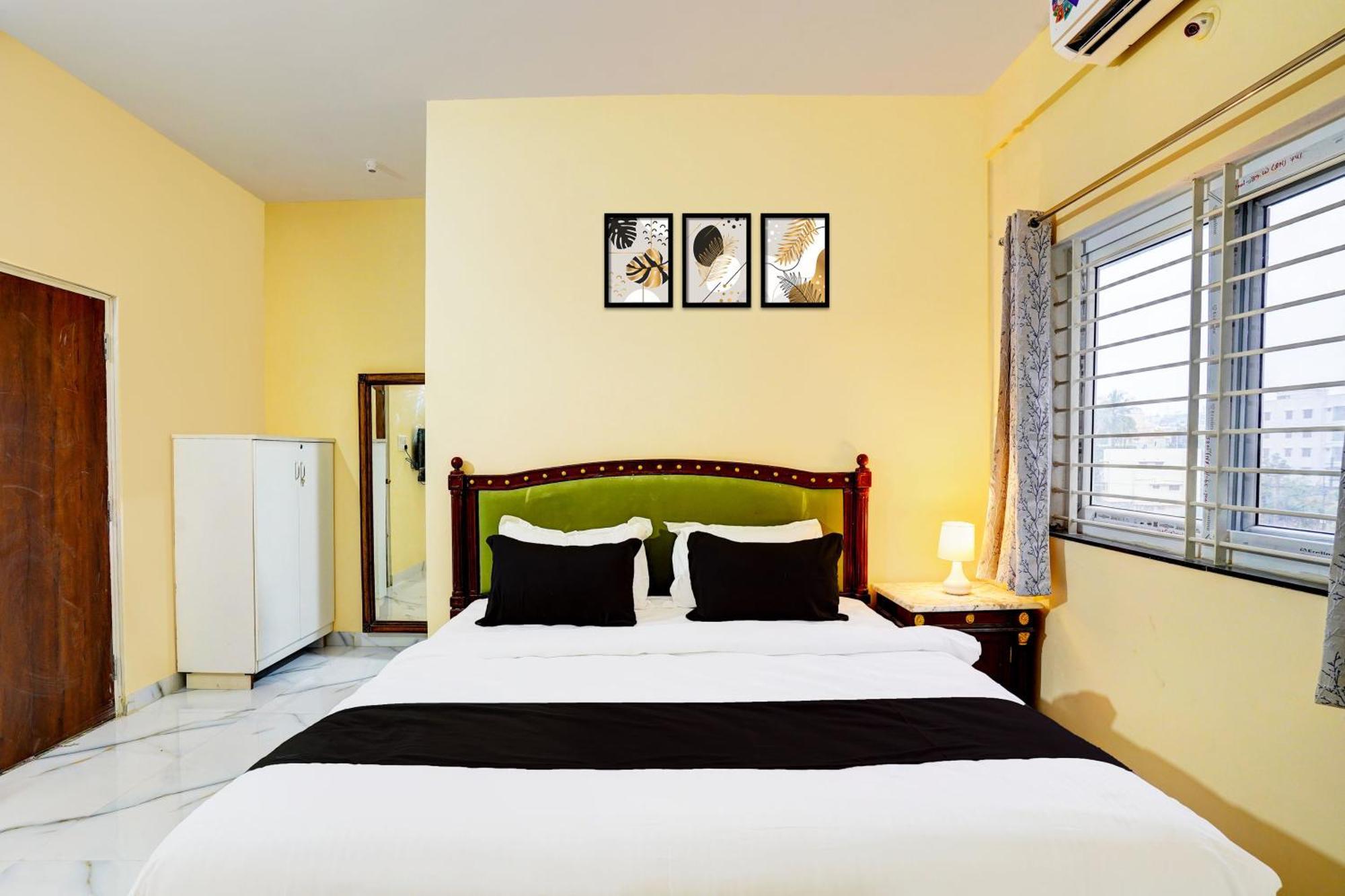 Hotel O Rr Comforts 3*