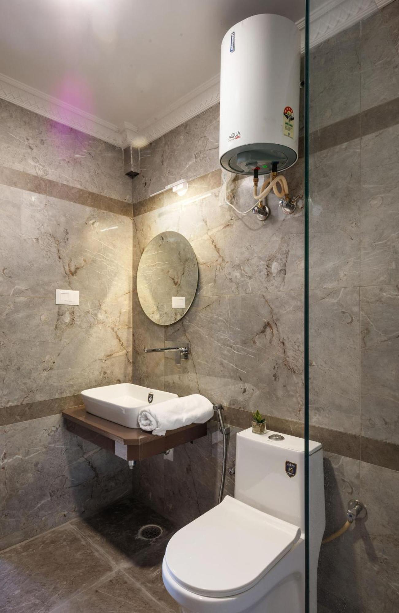 Avalon 302 Nr Mg Road 3bhk Ac