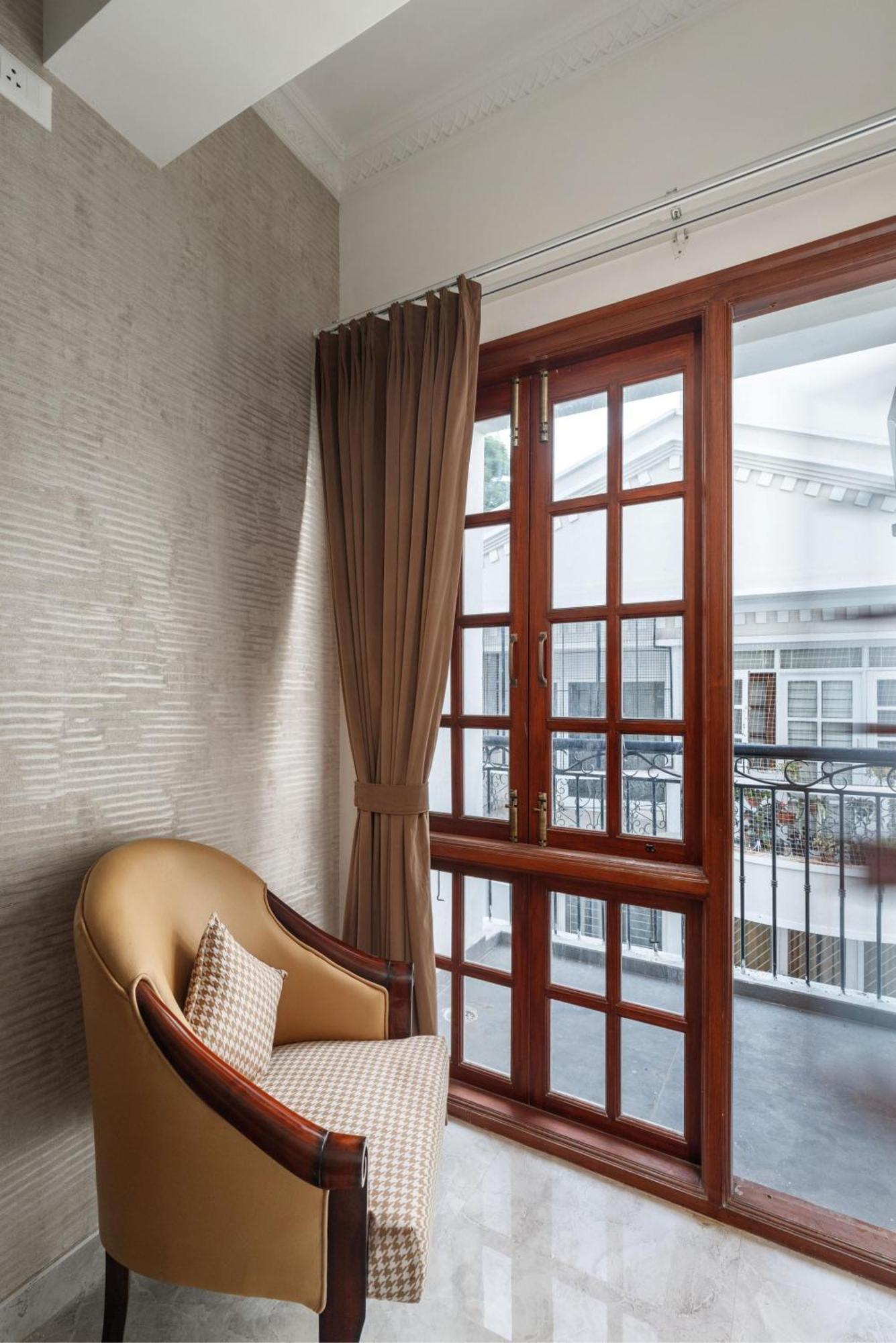 Avalon 302 Nr Mg Road 3bhk Ac Apartment