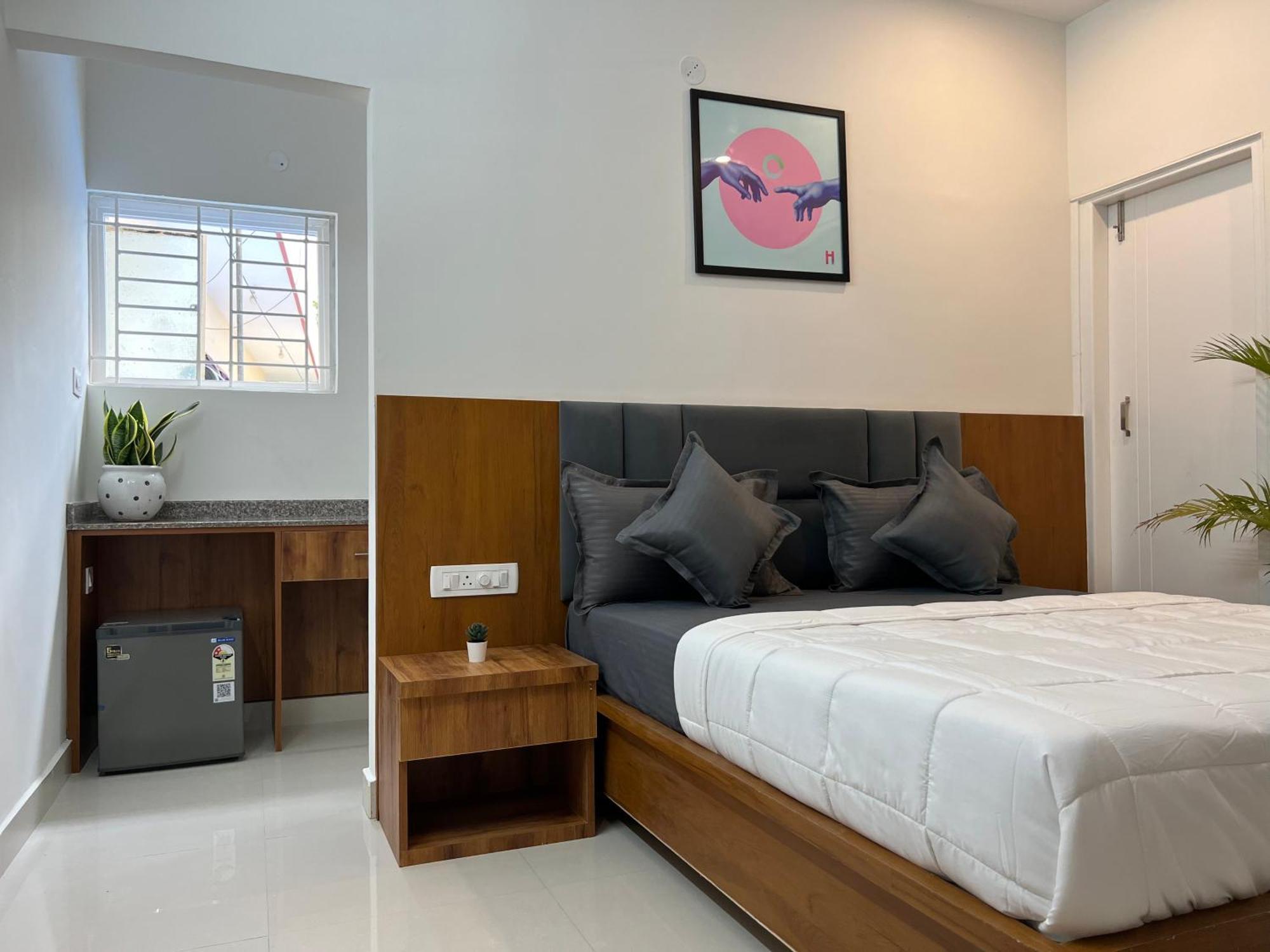 Housr Coliving Koramangala Hotel *
