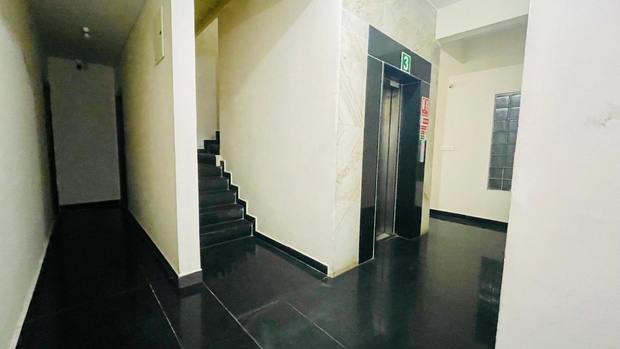 Rahat Comforts Hotel