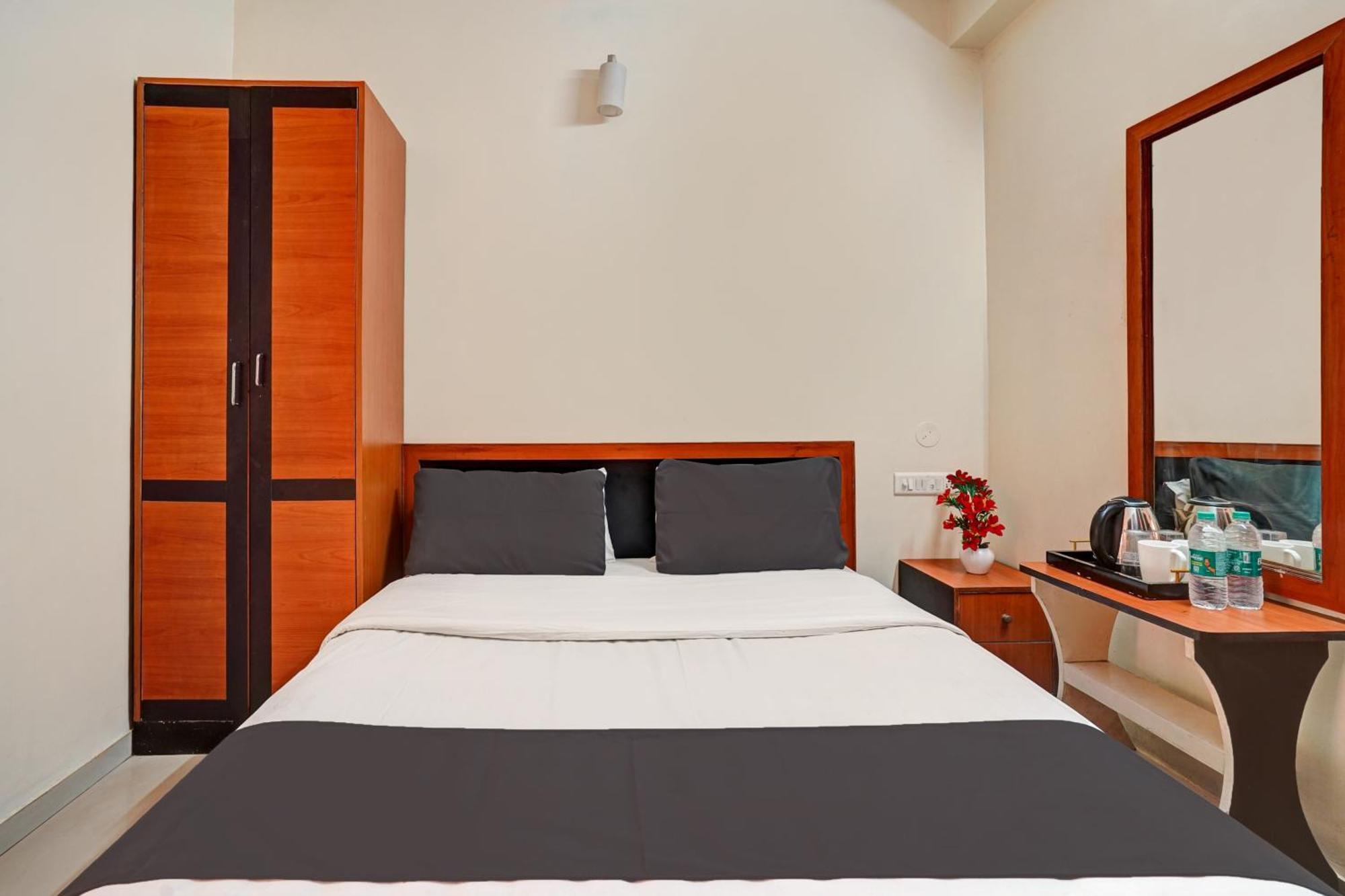 Hotel Spot On King Residency Bangalore