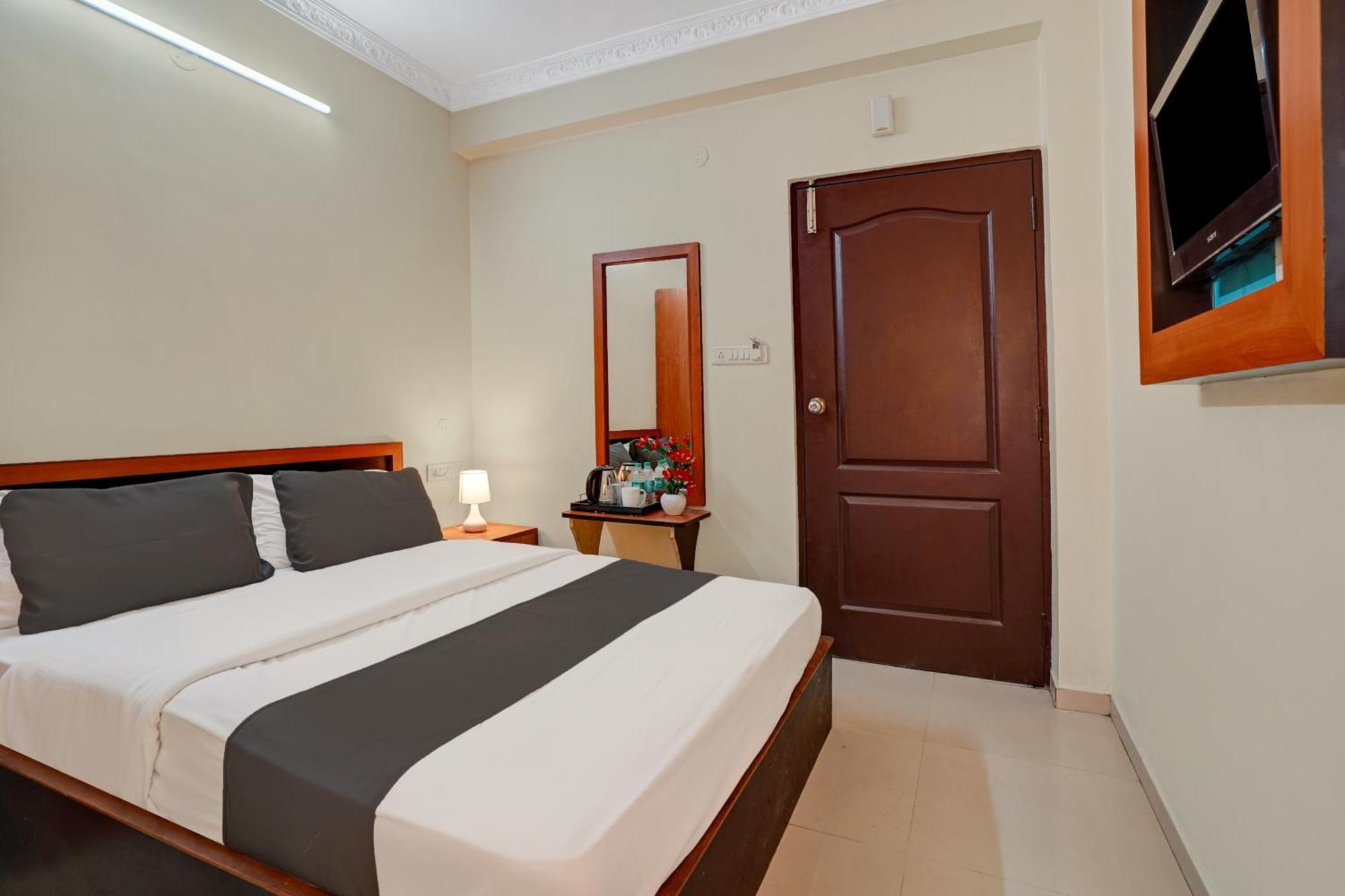 Spot On King Residency Hotel