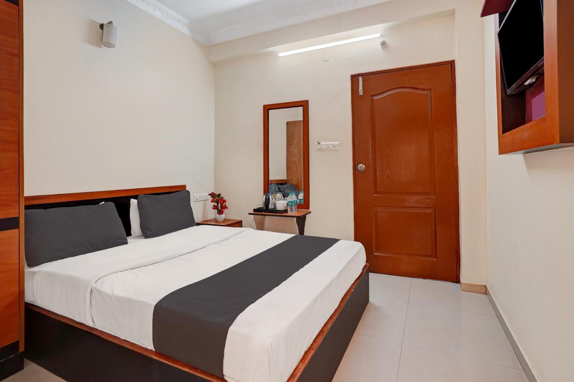Hotel Spot On King Residency