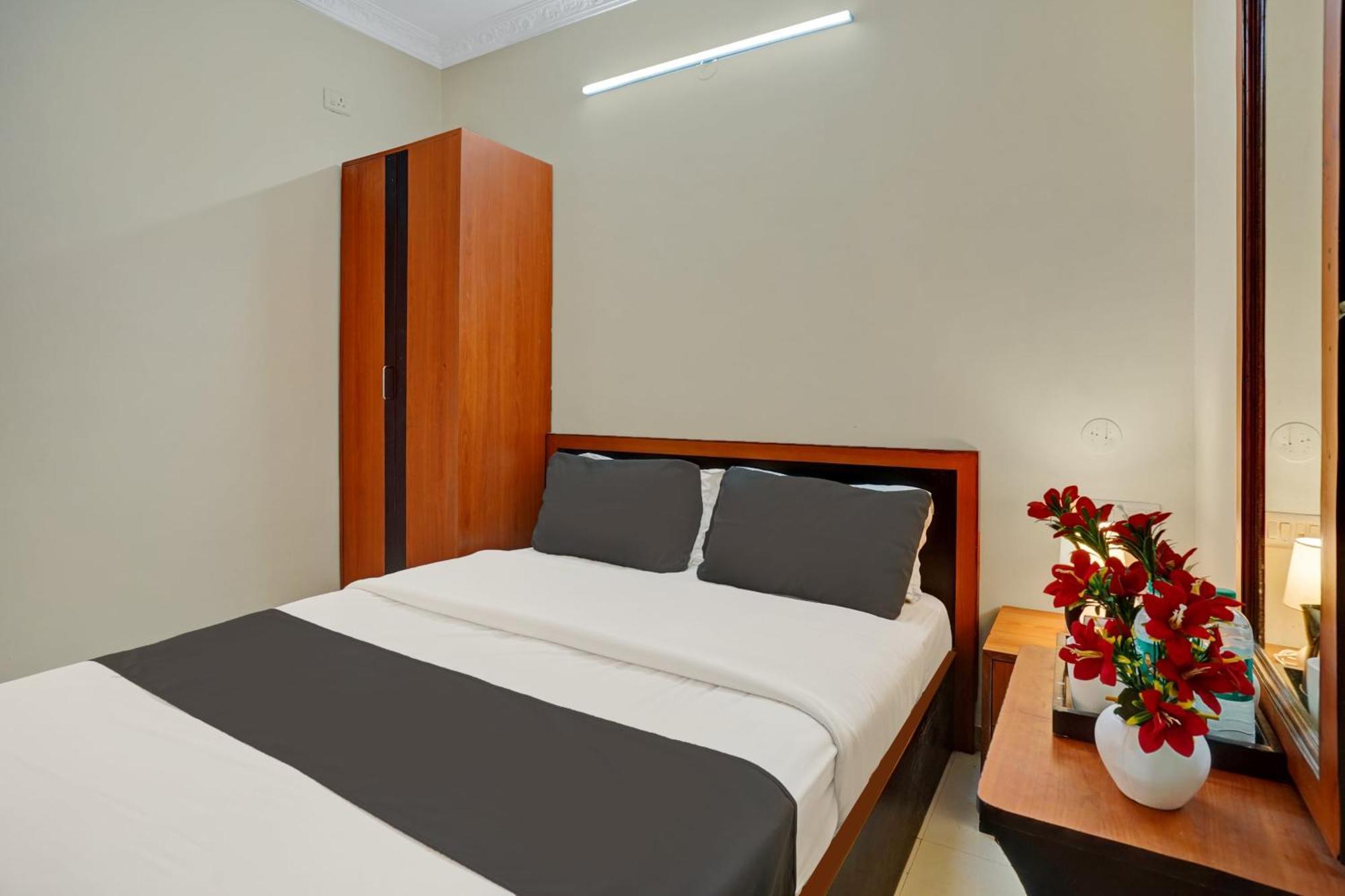 Spot On King Residency Hotel