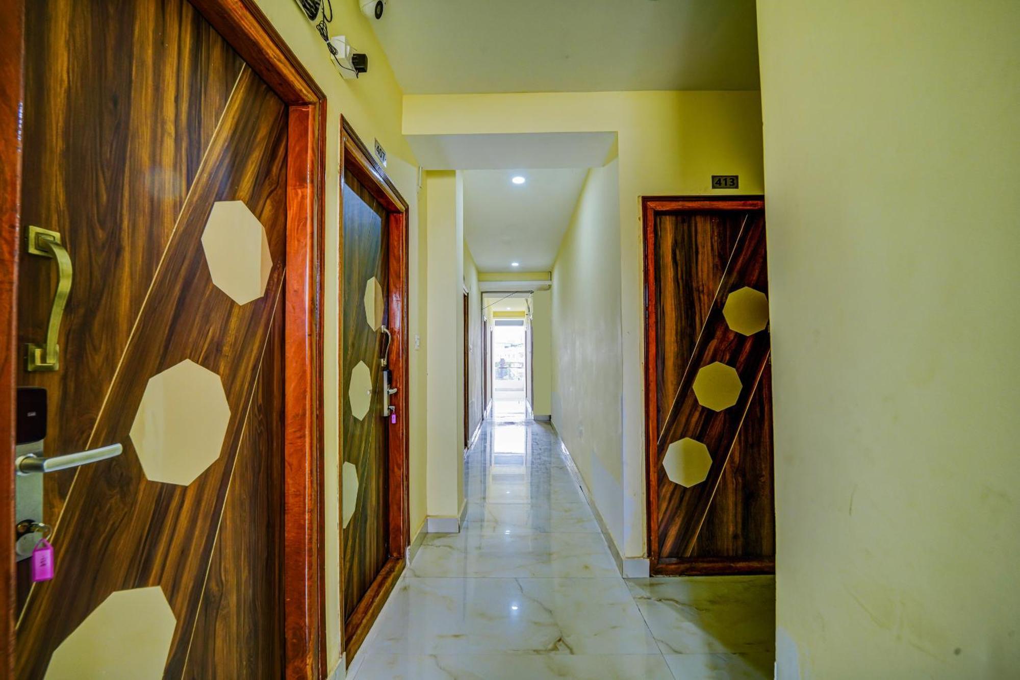 Hotel Open By Olive - The Emerald 3*