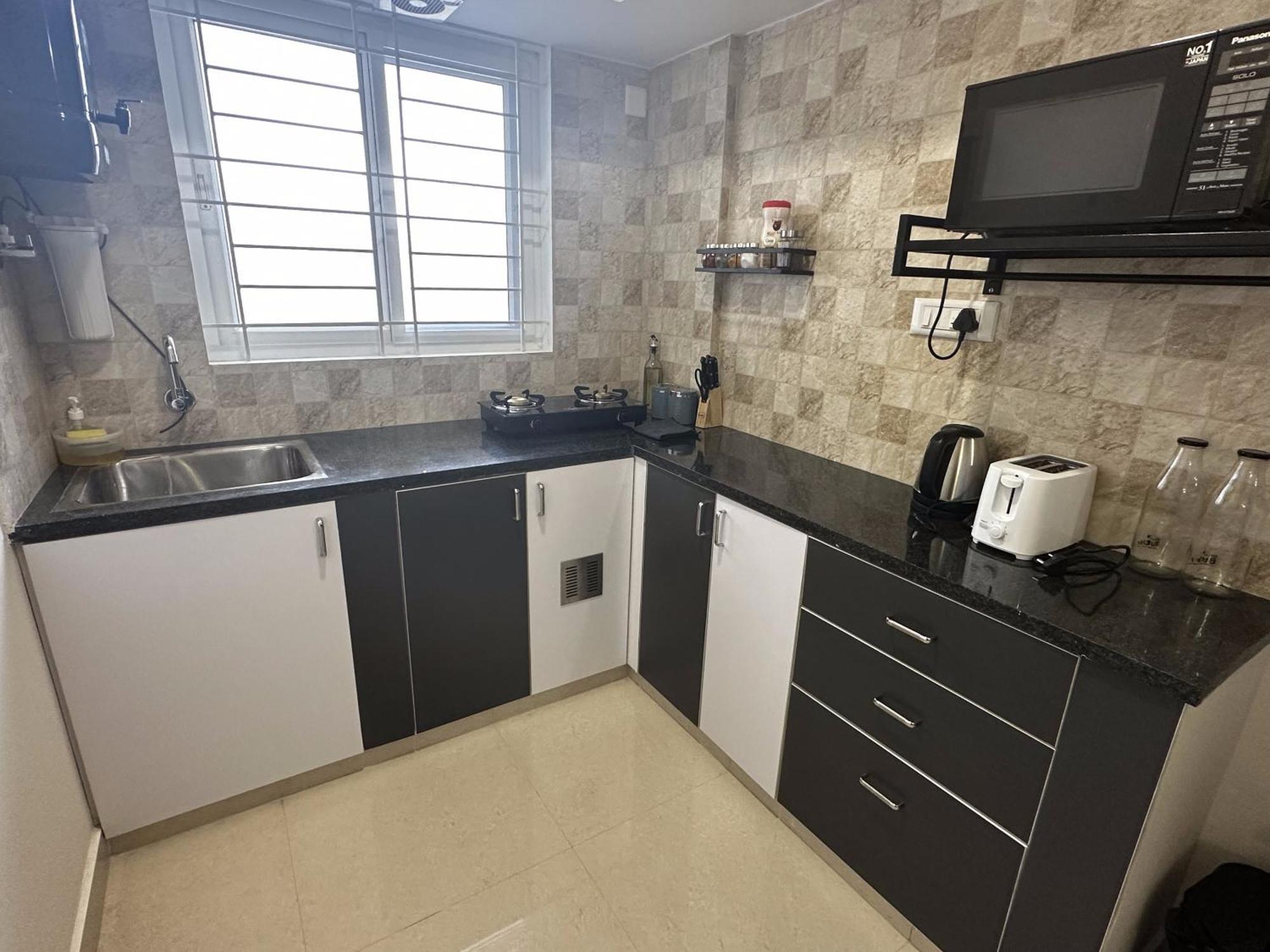 Trinetra Homes 102 Hotel 3*