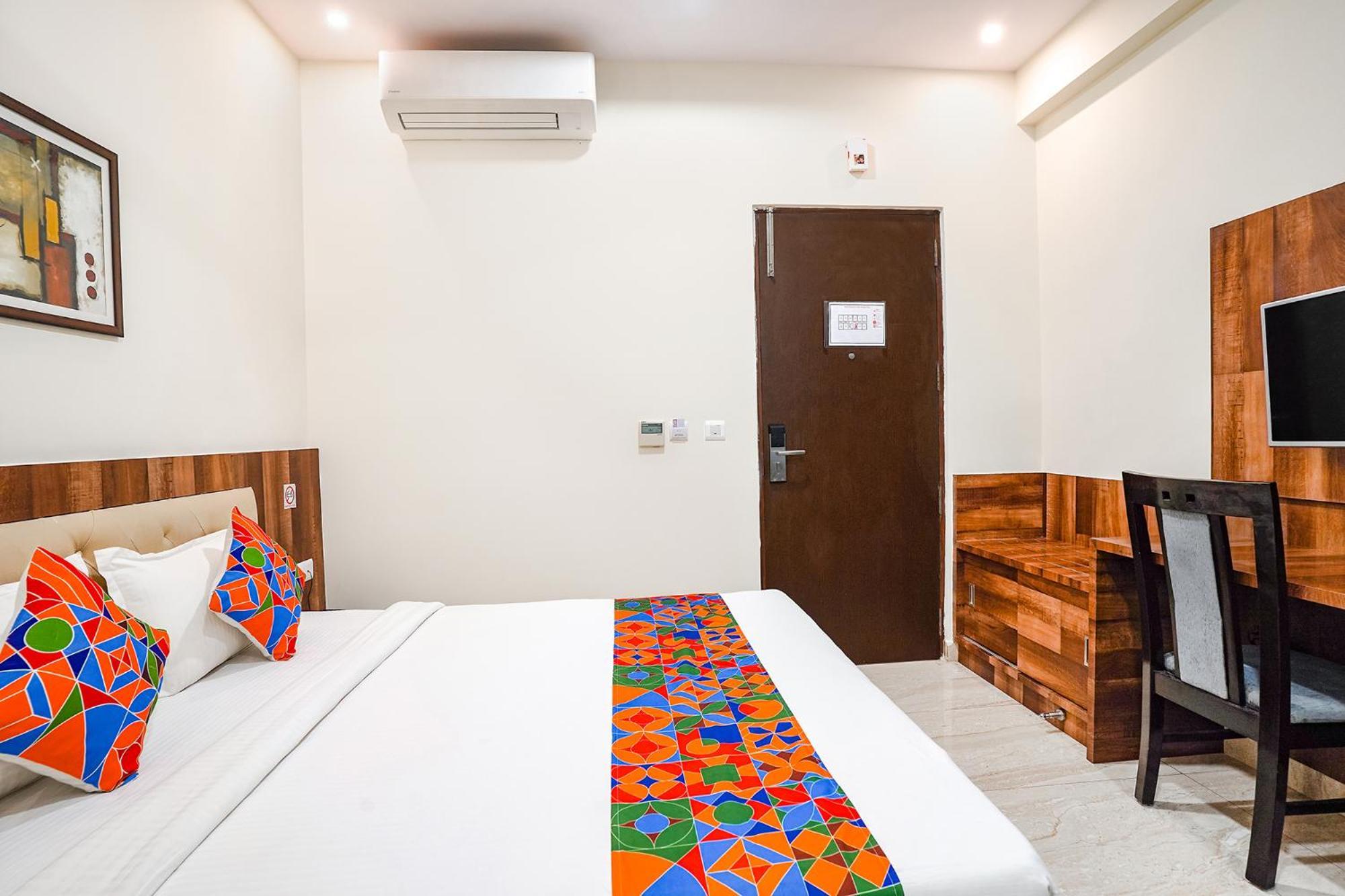 Fabhotel Wonder - Nr Aecs Layout Main Road Hotel 3*