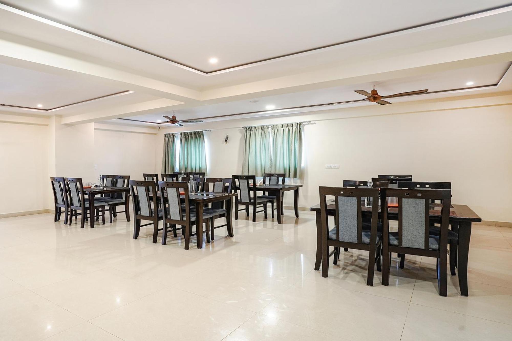 Fabhotel Wonder - Nr Aecs Layout Main Road Hotel 3*