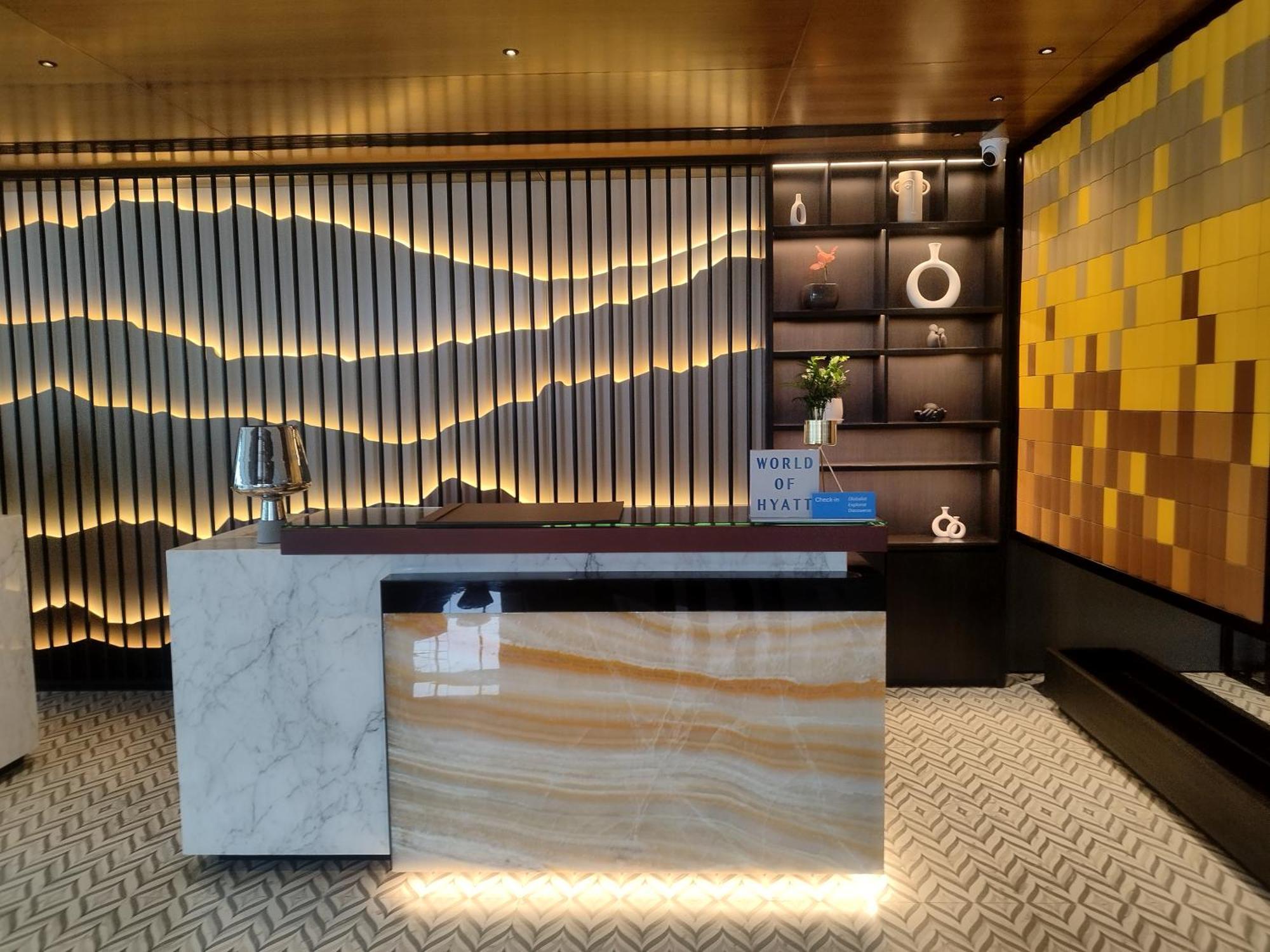 Hotel Hyatt Centric Hebbal 5*