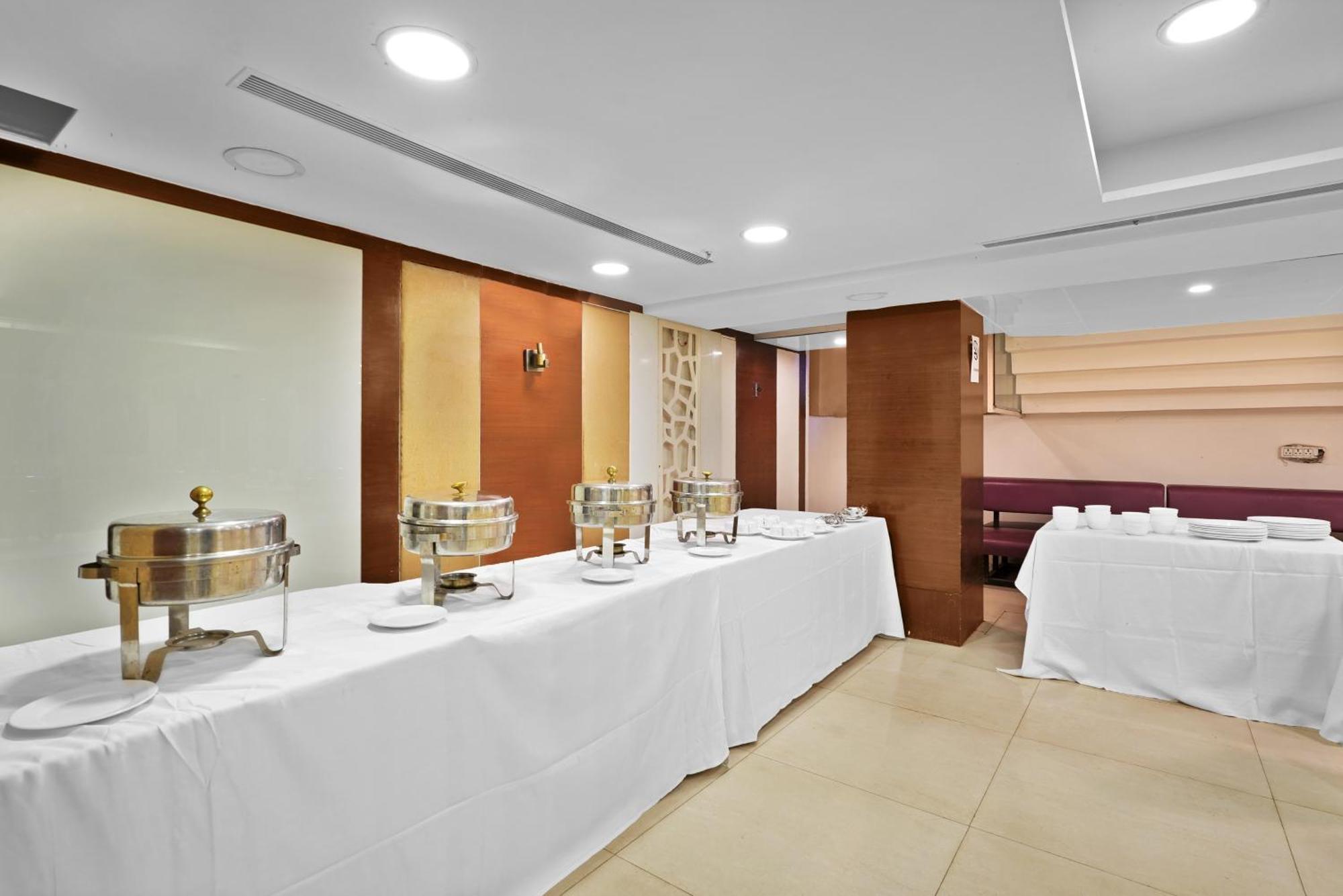 Hotel Treebo Jagadish Hotel, Jayanagar 3*