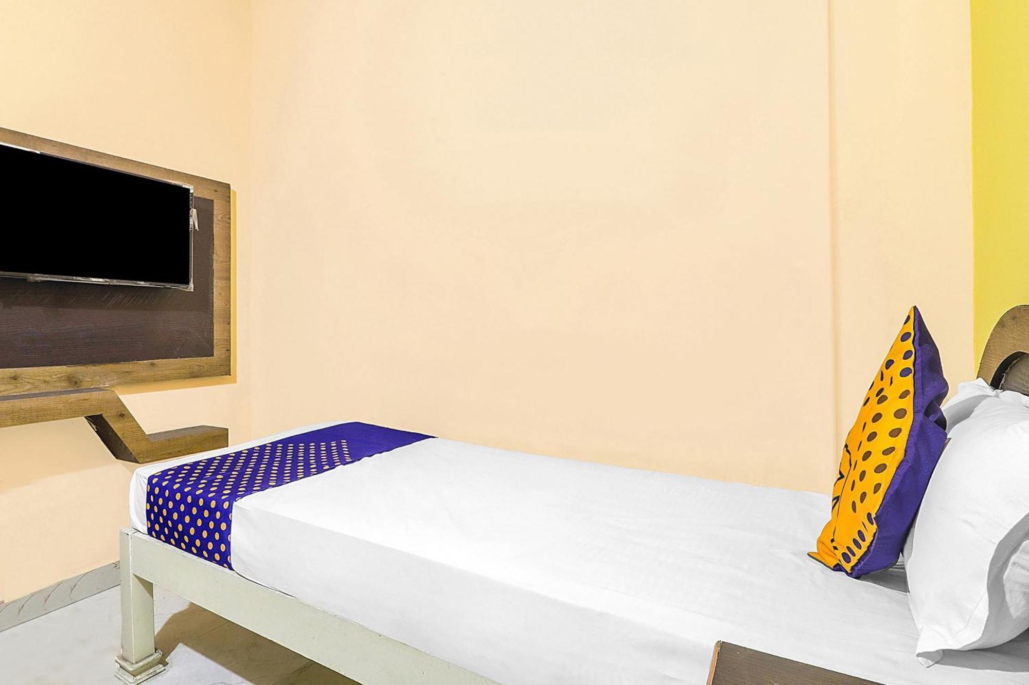 Hotel O Vasavi Residency