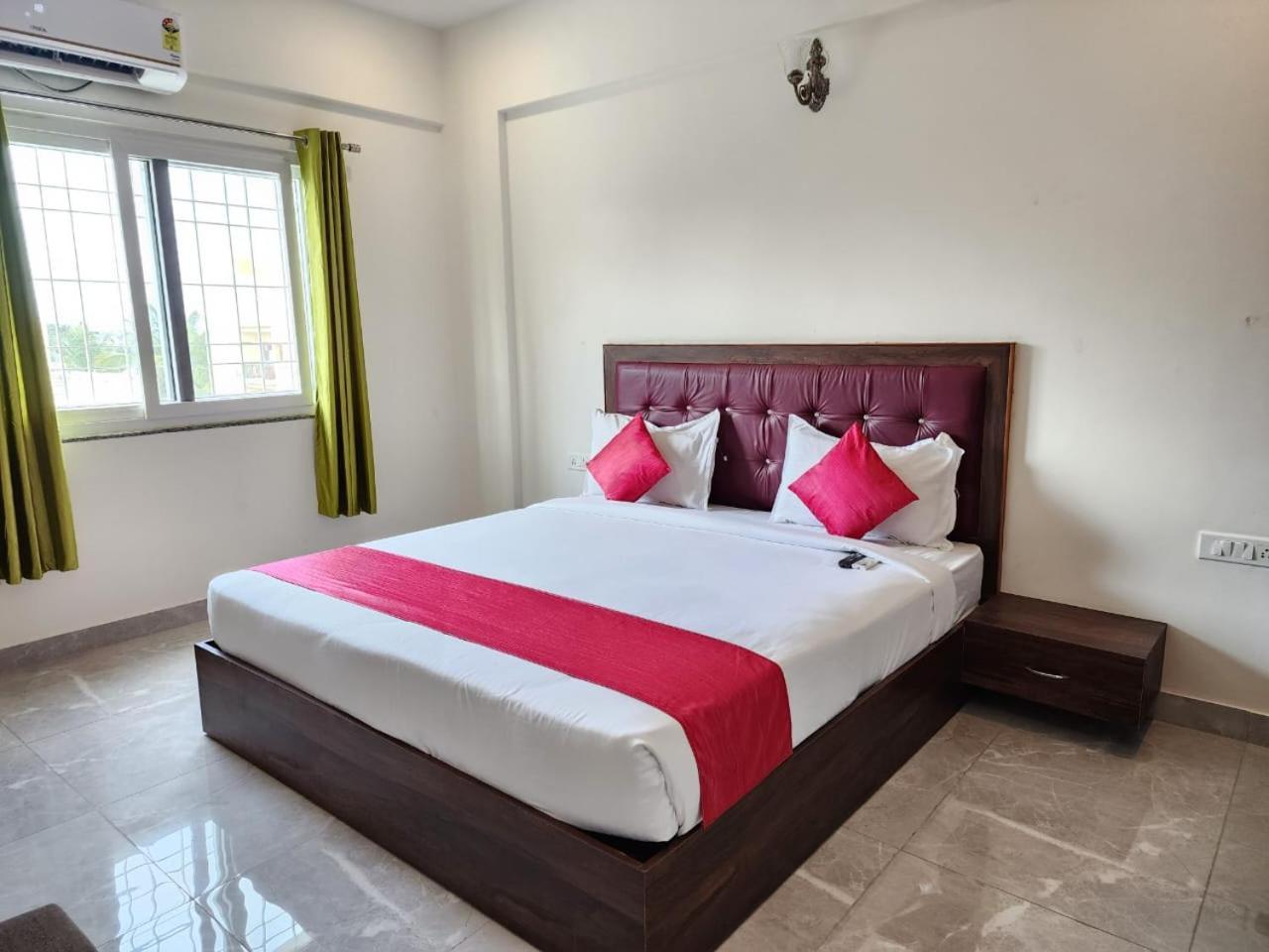 Dreams Hotel