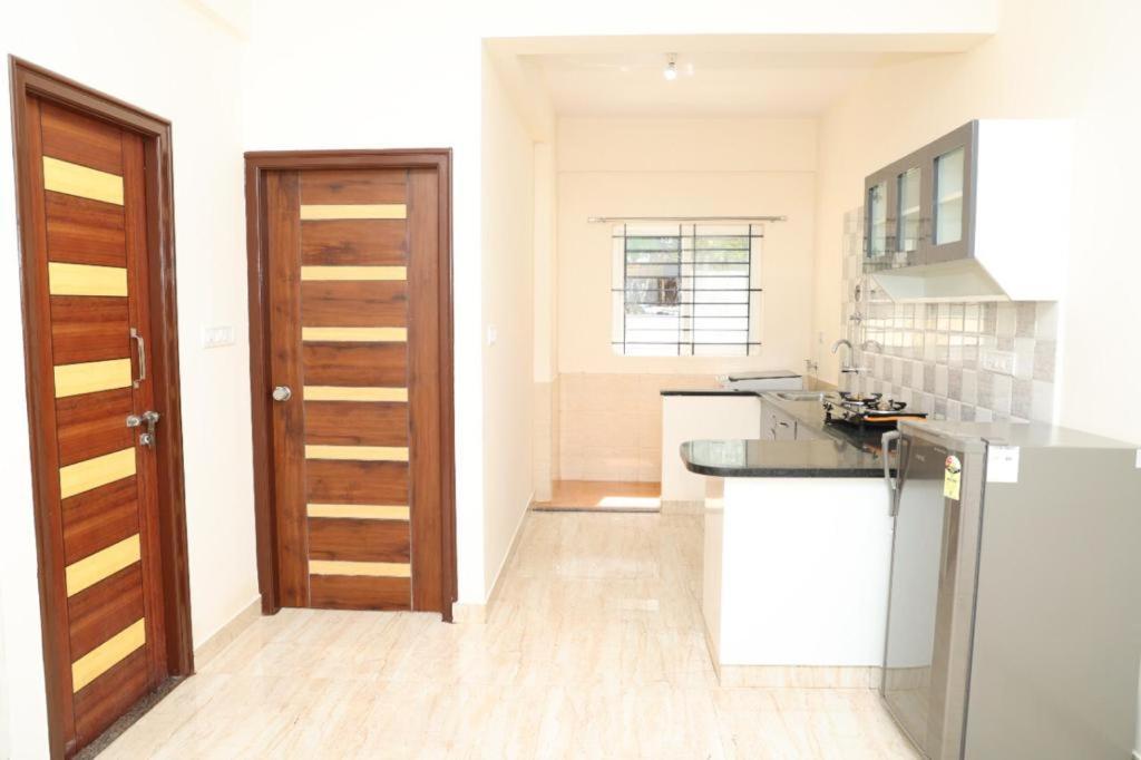 Hotel Hsr Parkside By Newstays 4*
