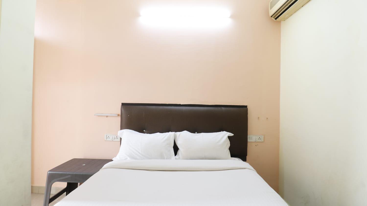 Royal Park Near Bellandhur,hsr Hotel Bangalore