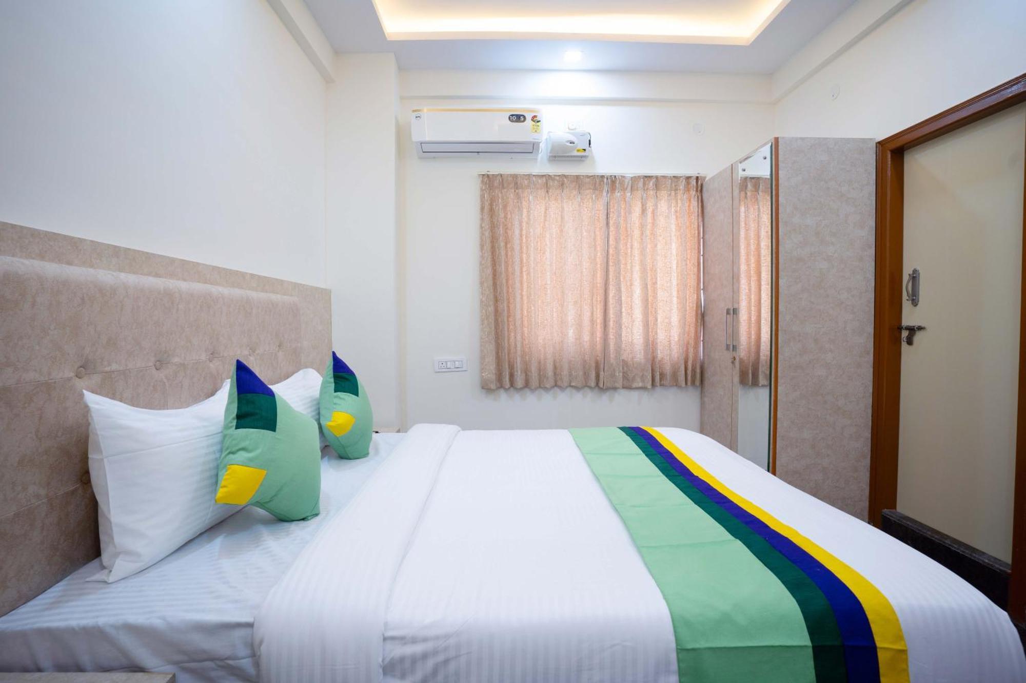 Hotel Treebo Galaxy Kings Suites, Hebbal