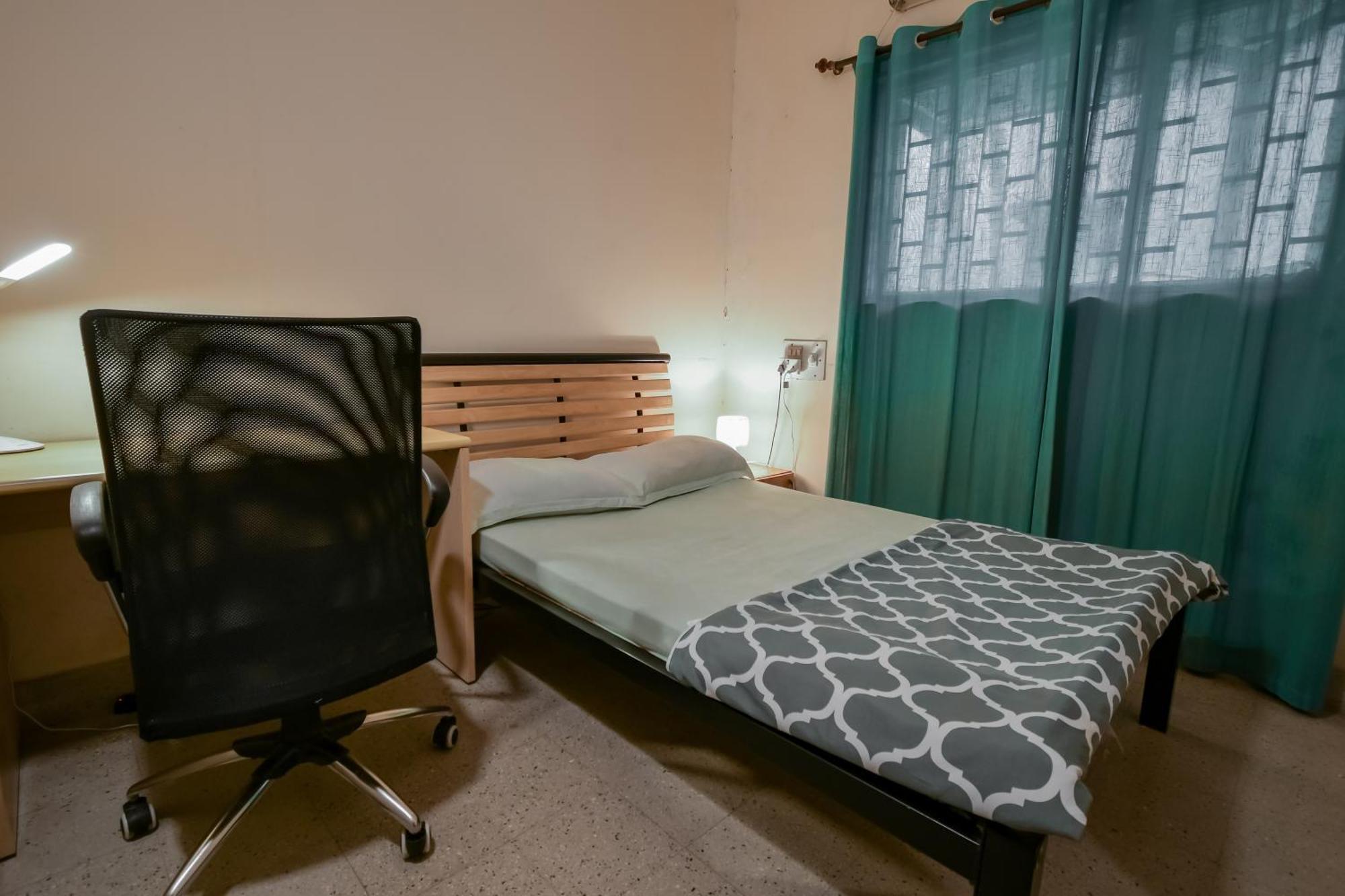 Albergue Snore Summore, In Koramangala *